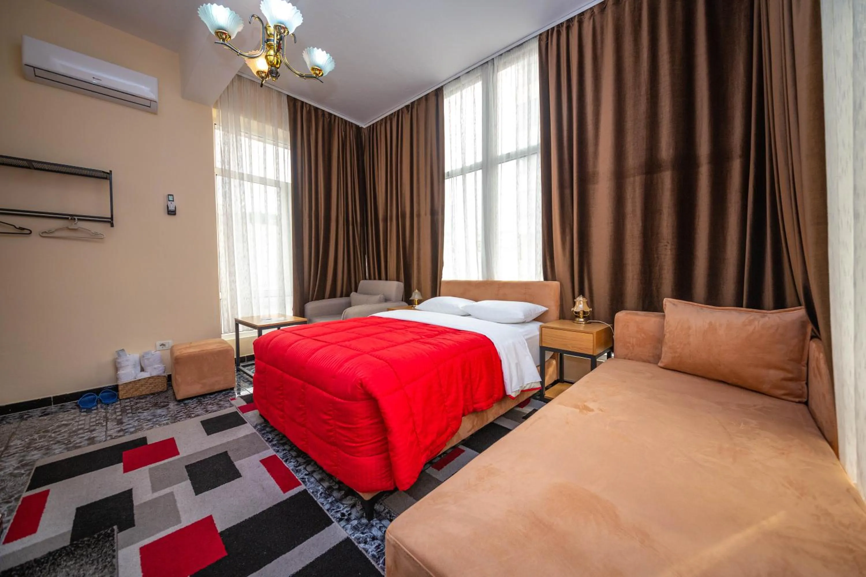 Bedroom, Bed in Hotel Pik Loti