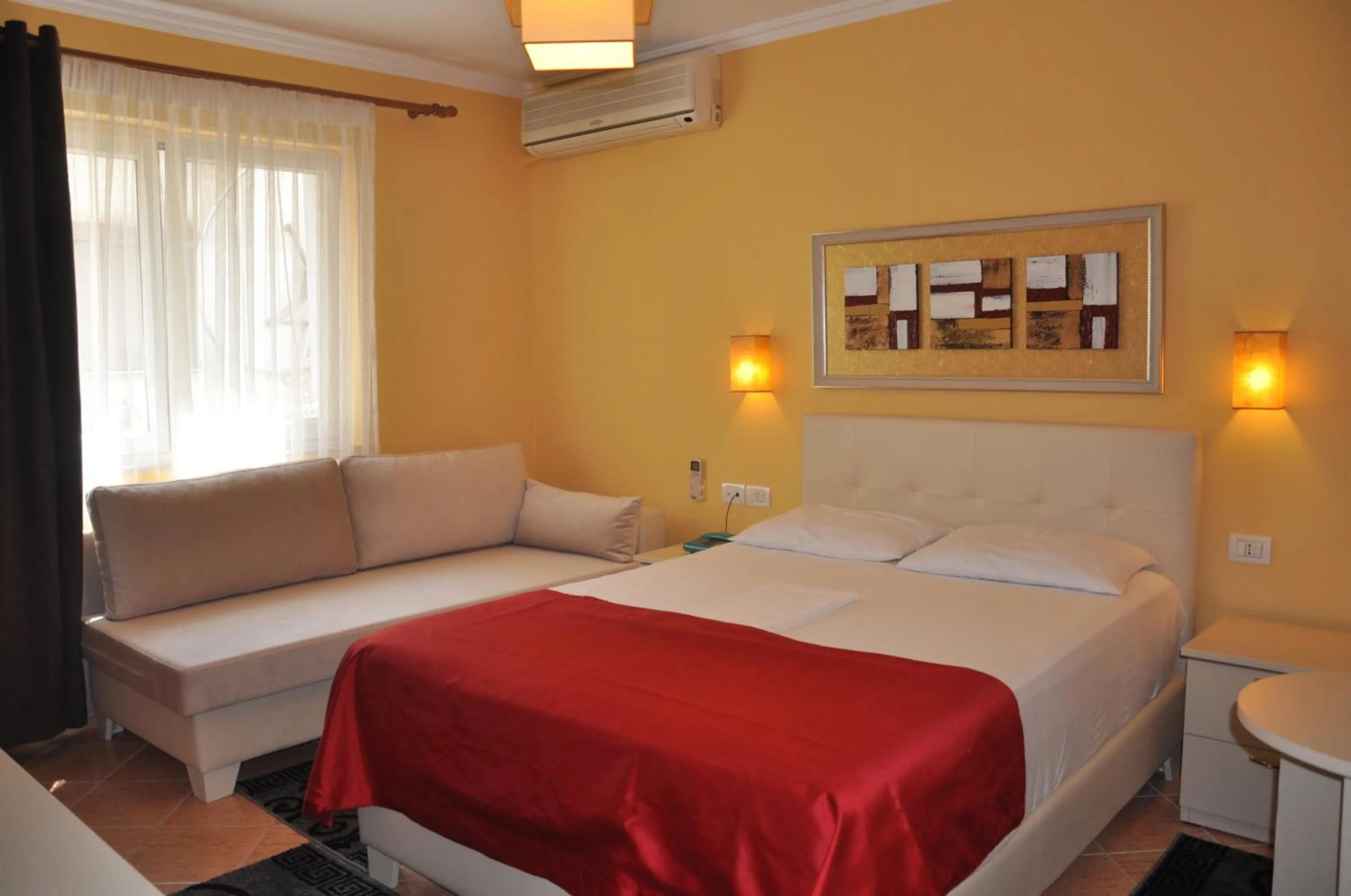 Bedroom, Bed in Hotel Pik Loti
