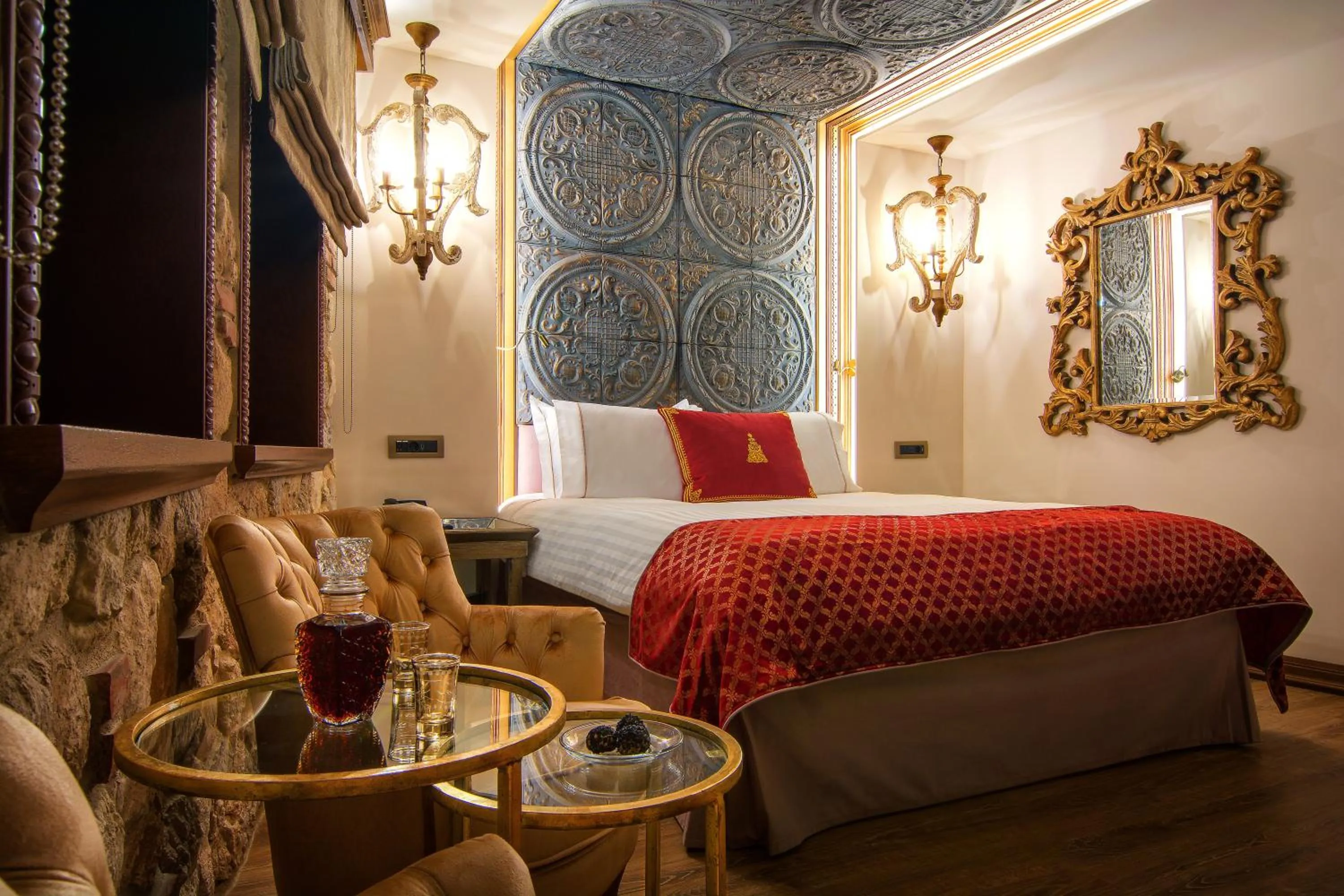 Bed in KAMARES Historic Boutique Hotel & Spa