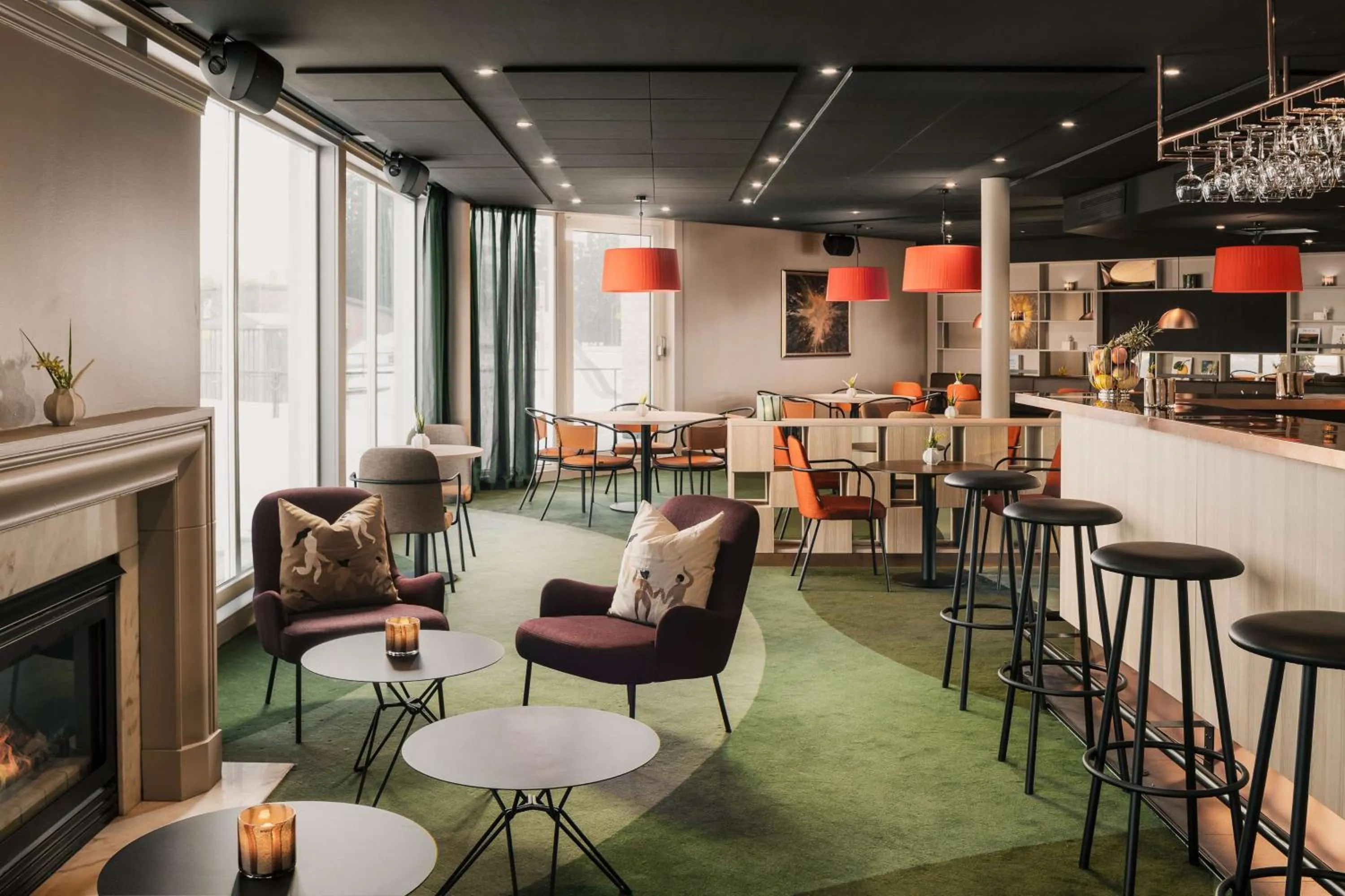 Lounge or bar in Scandic Gardermoen