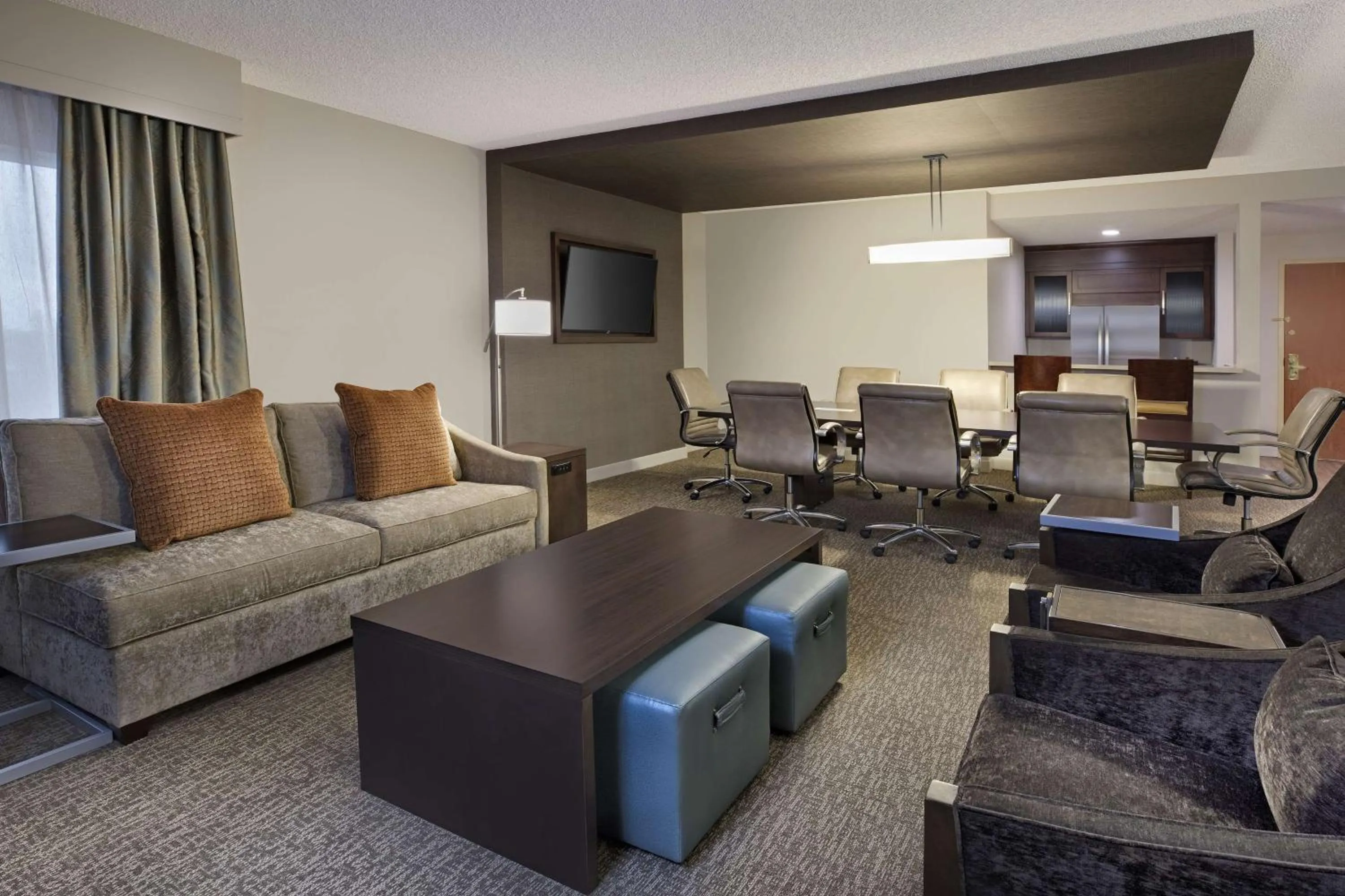 Living room in Hampton Inn West Palm Beach Central Airport
