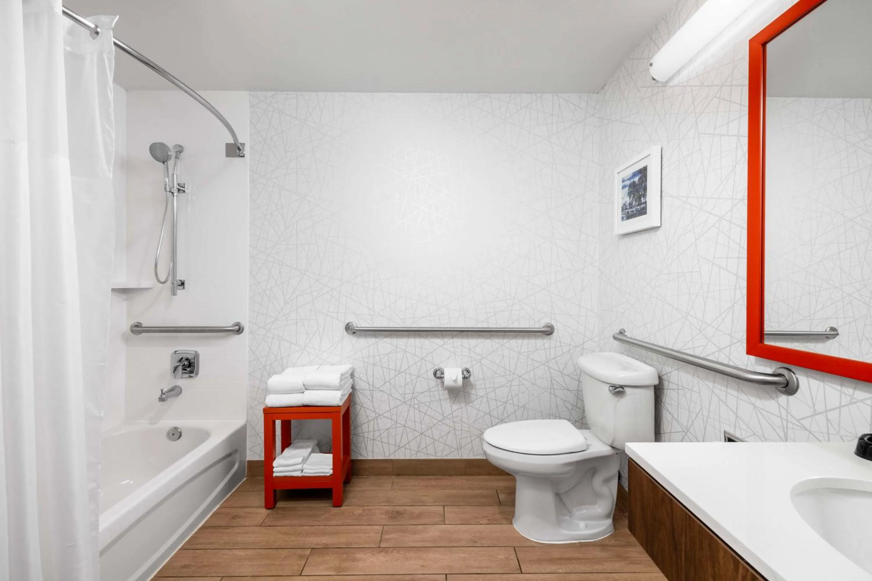 Bathroom in Hampton Inn West Palm Beach Central Airport