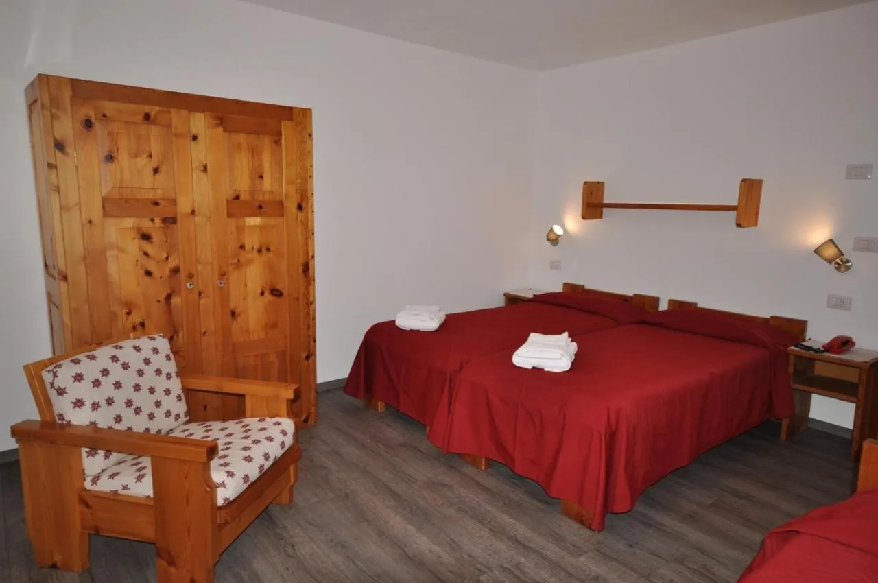 Bed in Meublé Albergo Dante