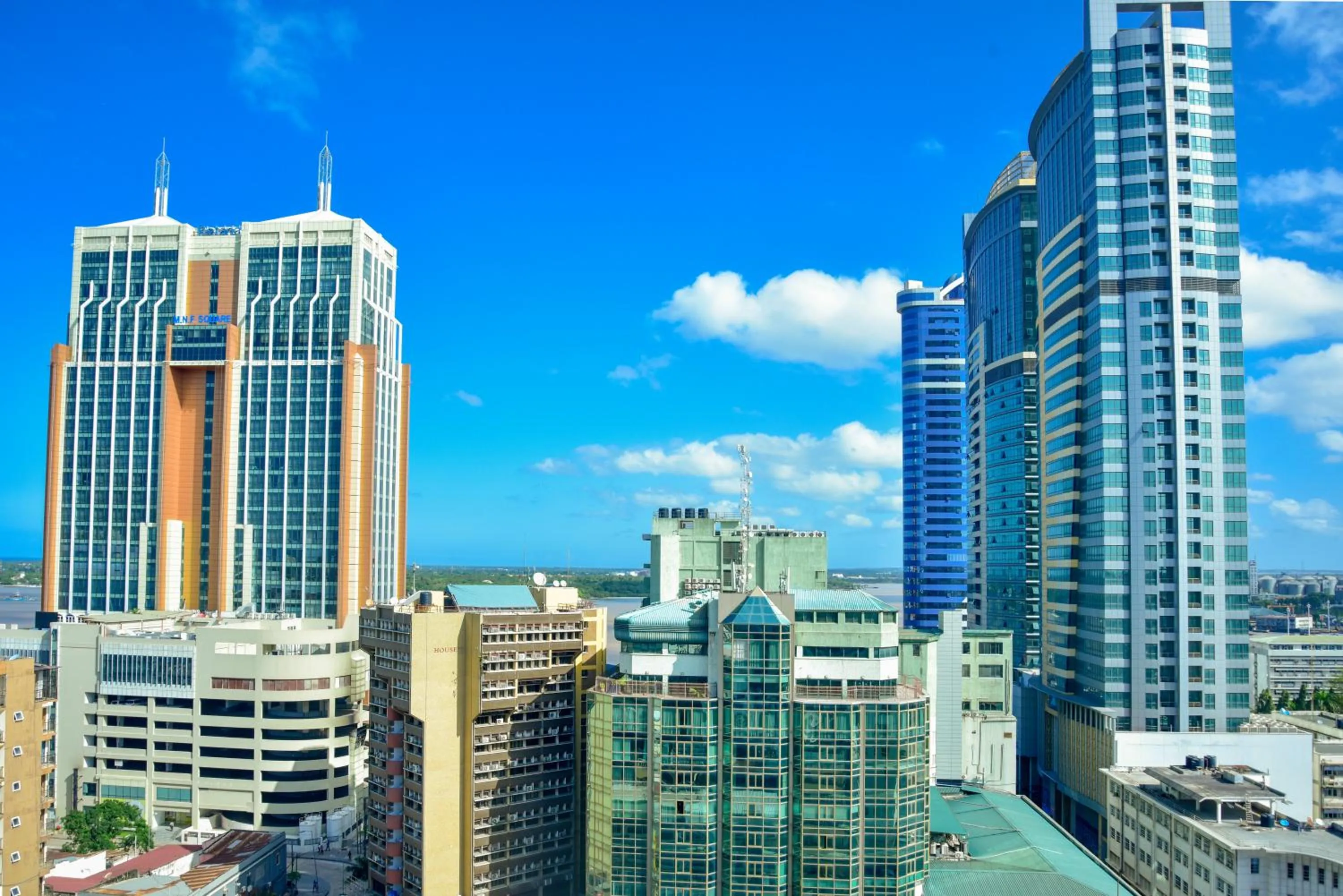 Property building in Harbour View Suites