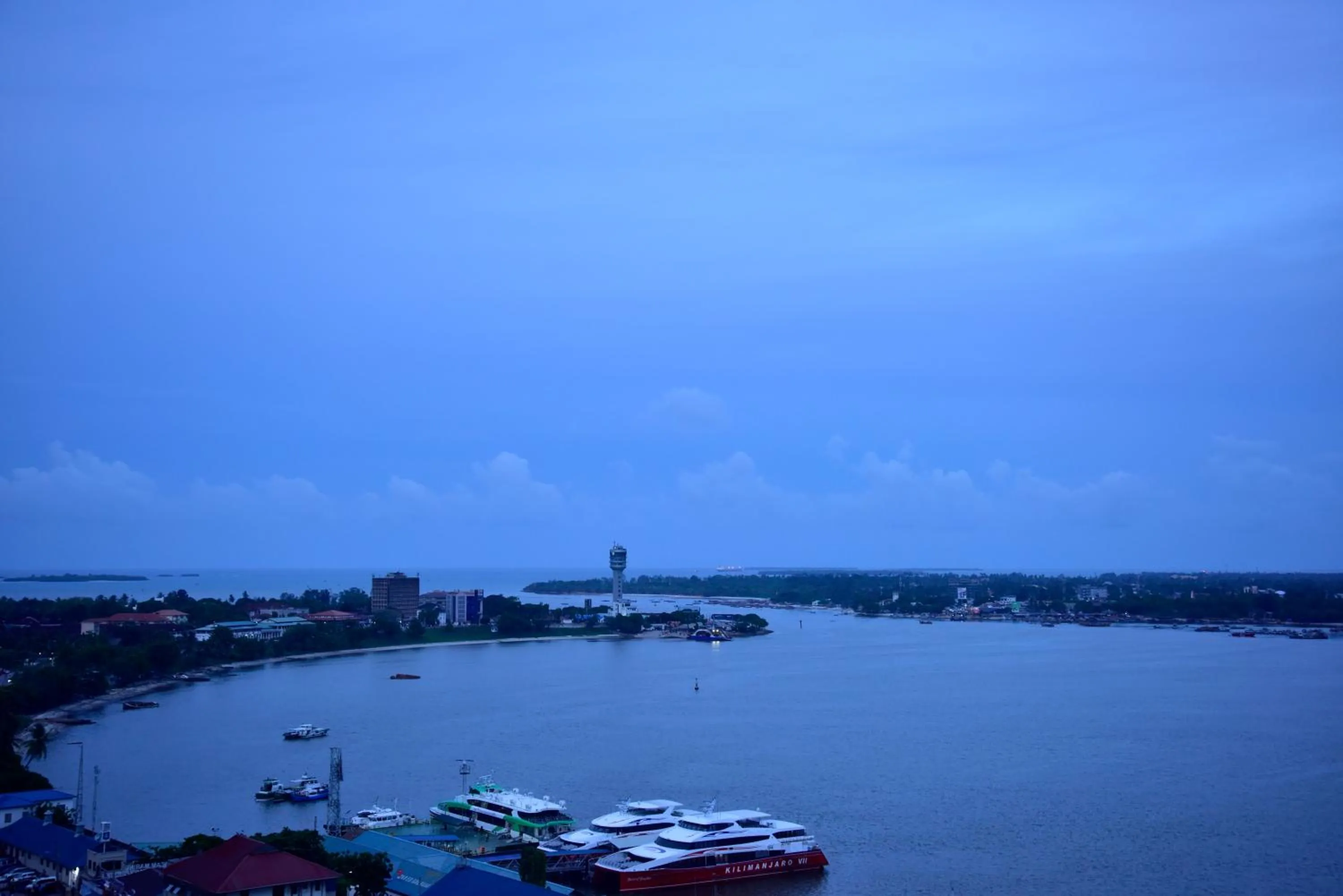 Sea view in Harbour View Suites