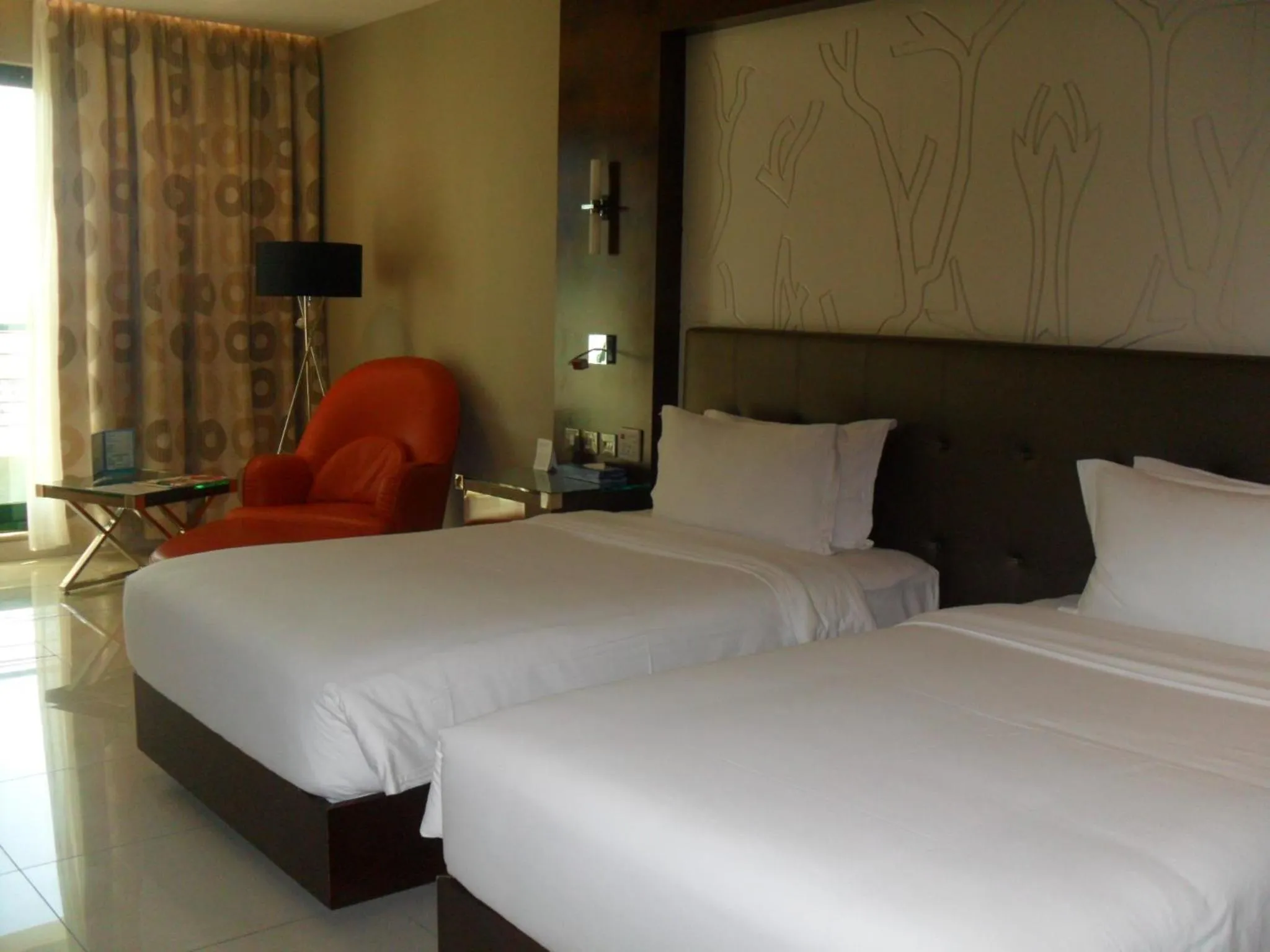 Bedroom, Bed in Harbour View Suites