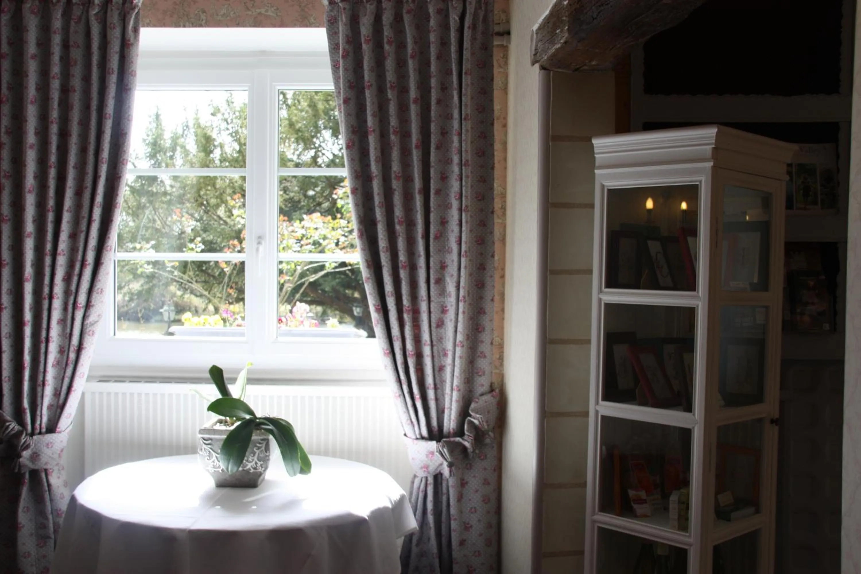 Banquet/Function facilities in L'Auberge du Port des Roches