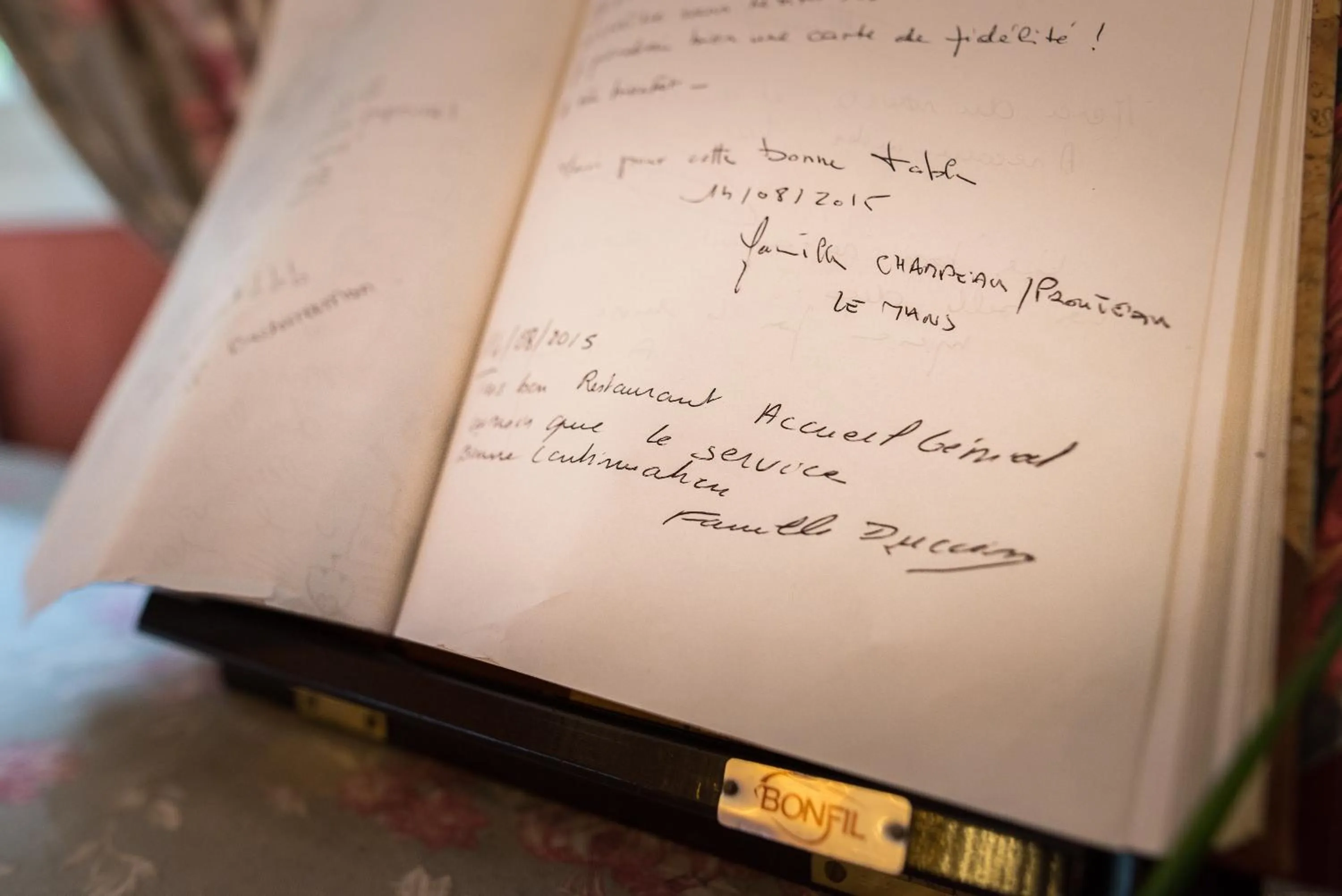 Restaurant/places to eat in L'Auberge du Port des Roches