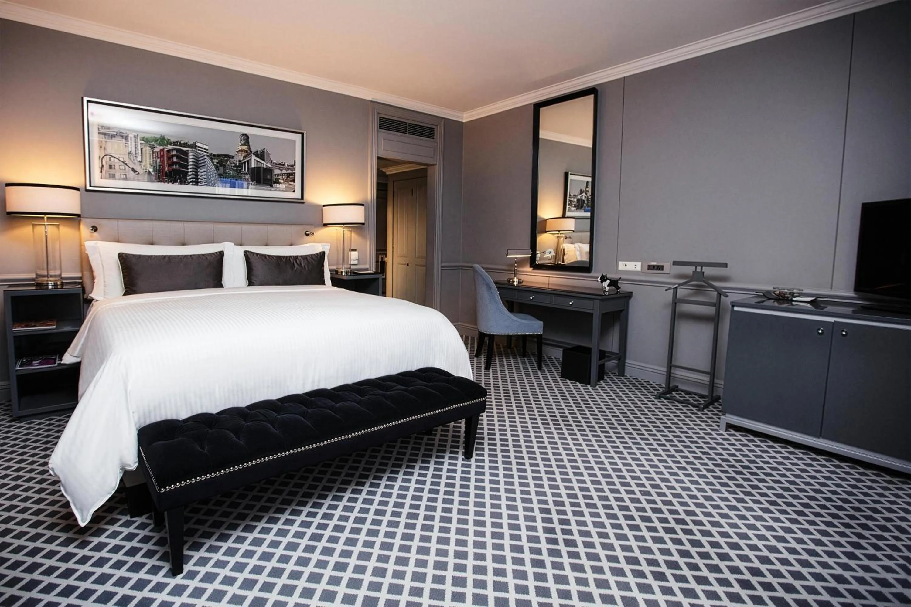 Bedroom, Bed in 54 on Bath, Johannesburg Rosebank