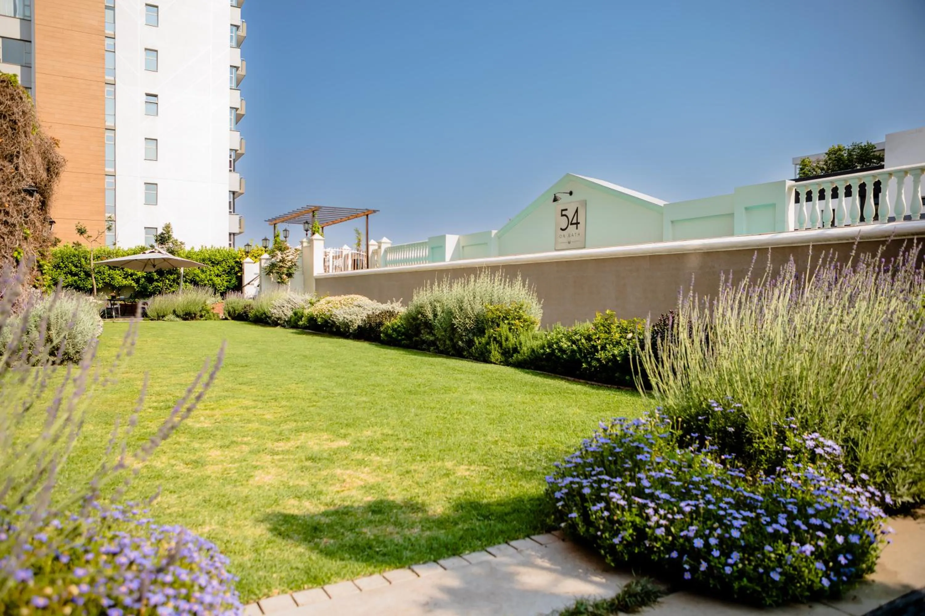 Property building in 54 on Bath, Johannesburg Rosebank