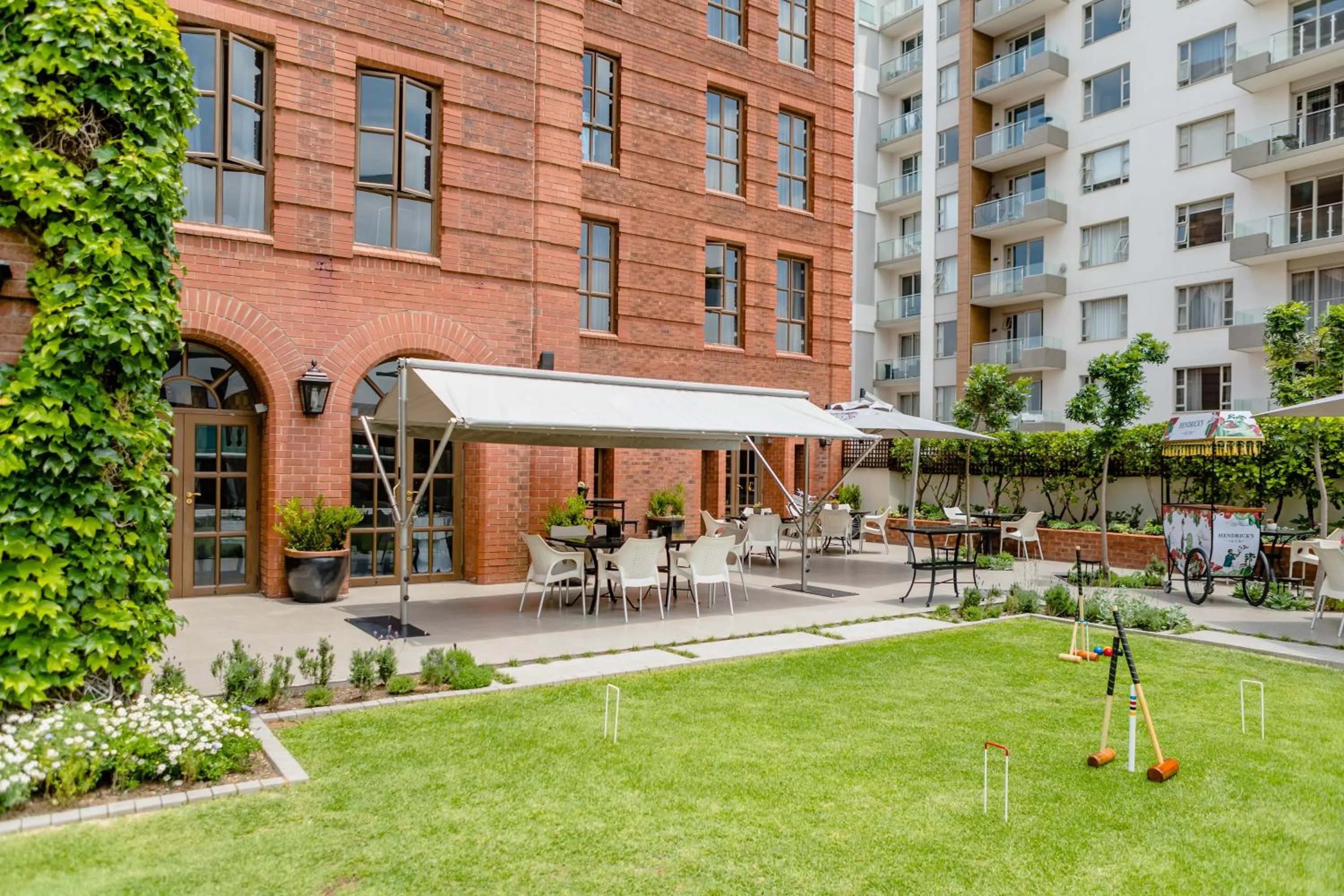 Garden in 54 on Bath, Johannesburg Rosebank