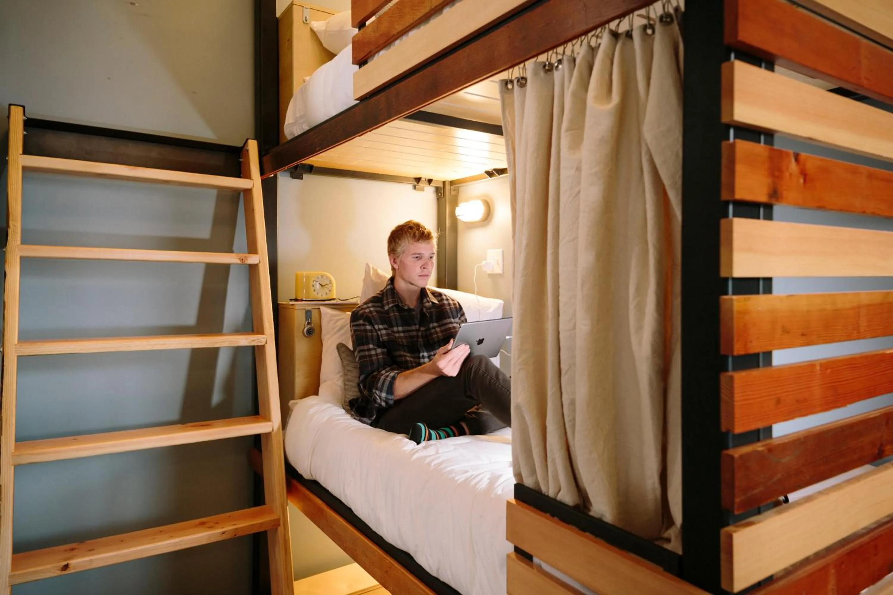 bunk bed, Bed in The Society Hotel