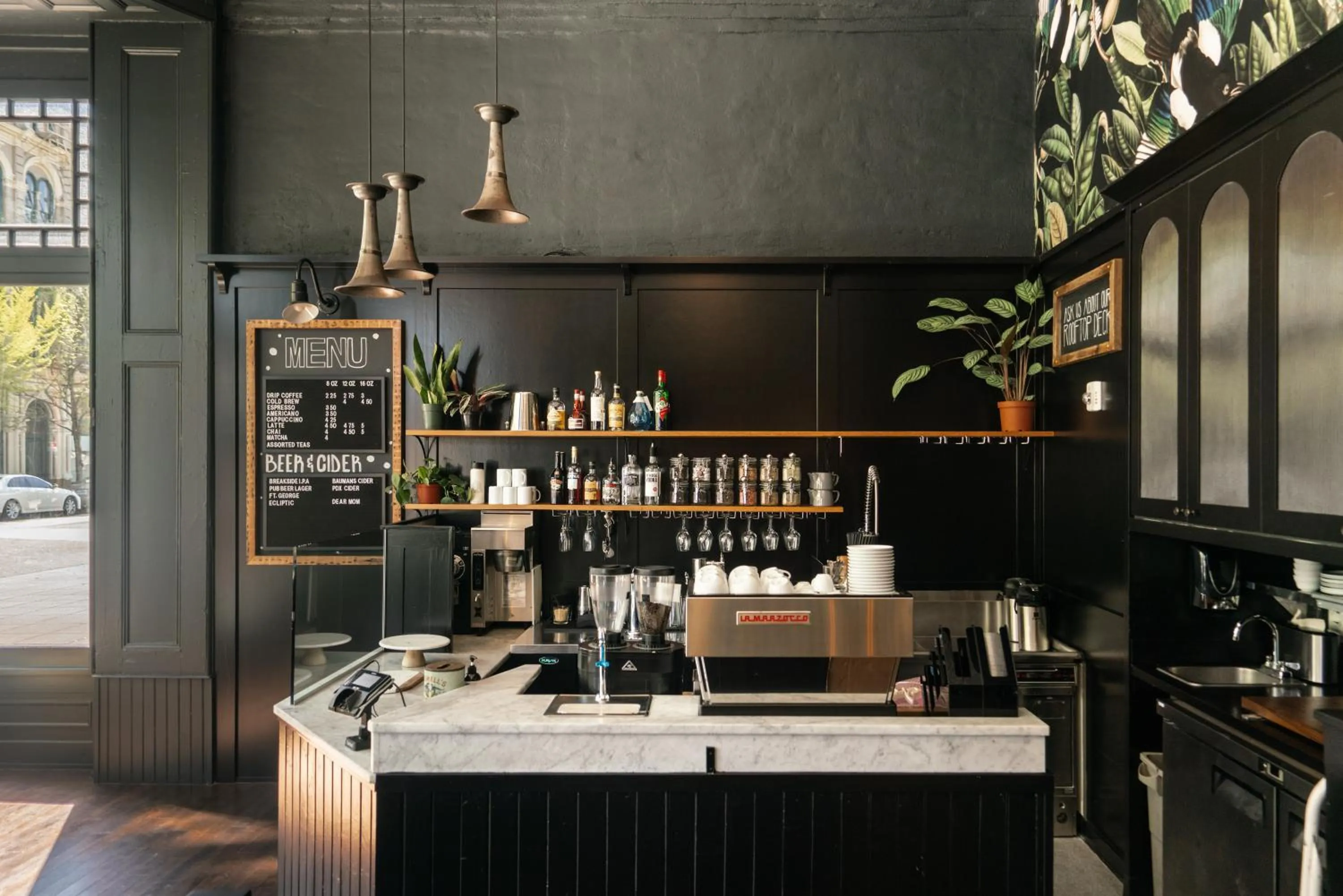 Coffee/tea facilities in The Society Hotel