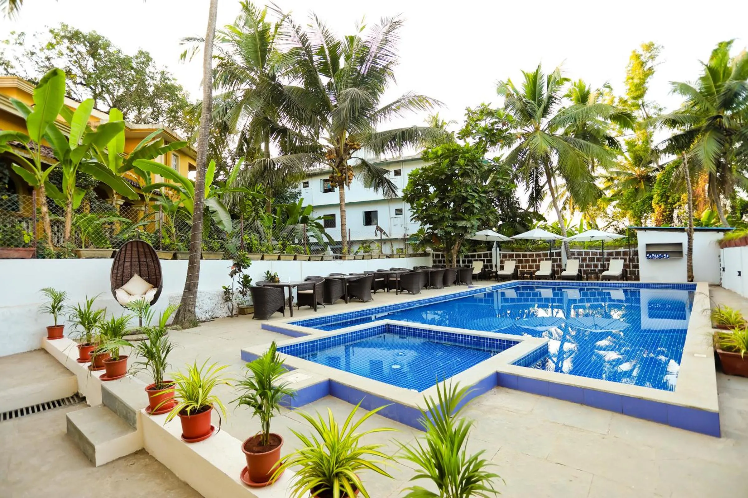 Swimming pool in Amara Grand Baga,Goa
