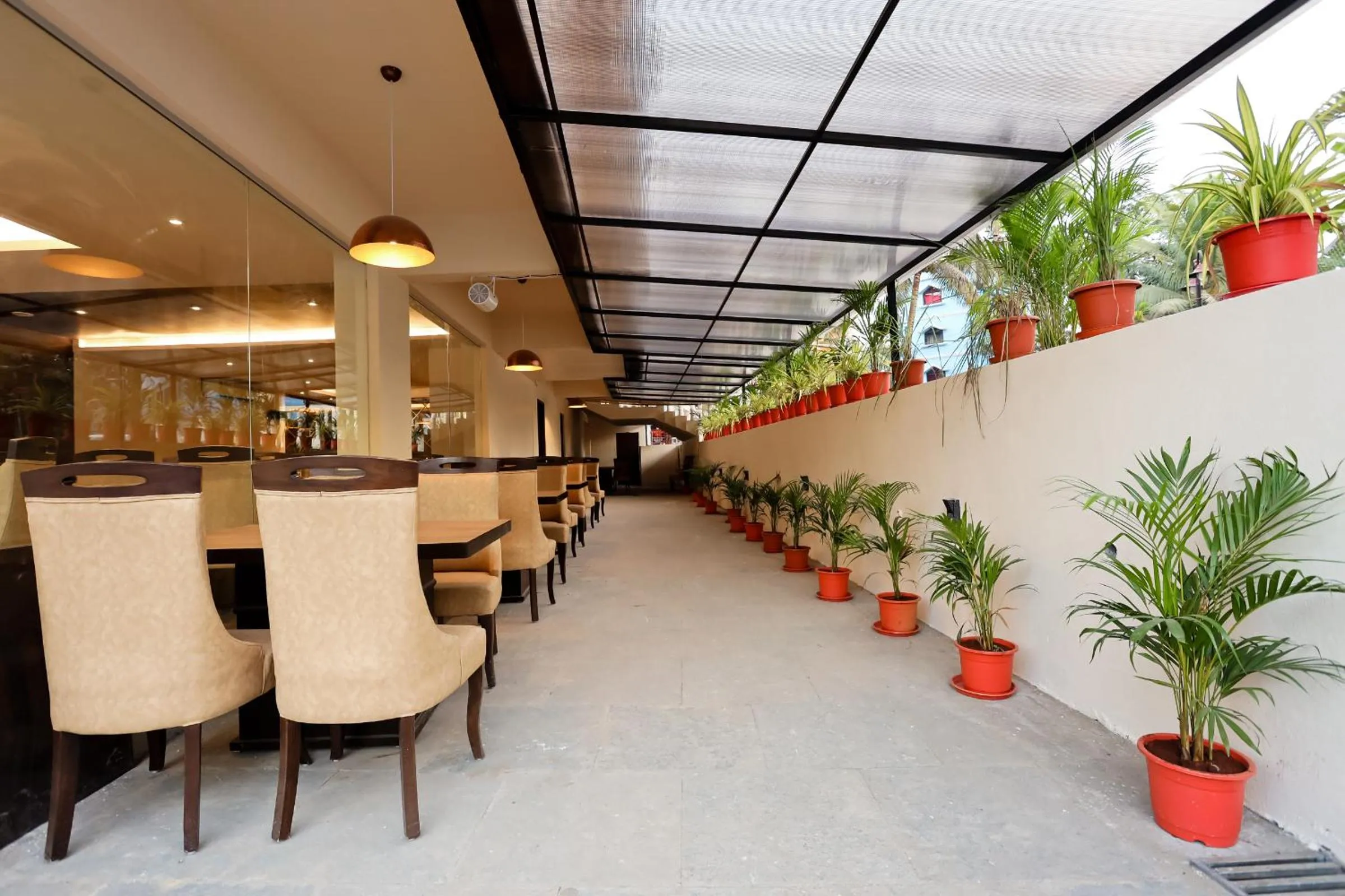 Restaurant/places to eat in Amara Grand Baga,Goa