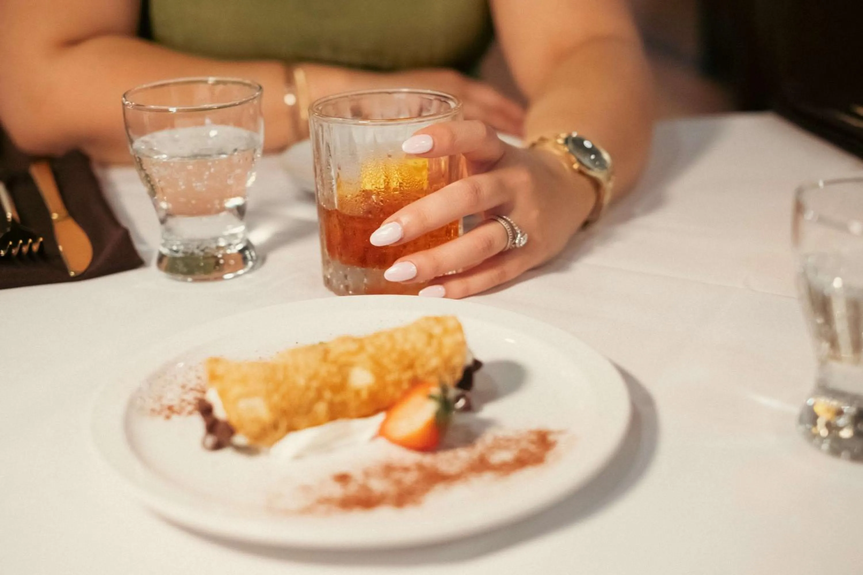 Lounge or bar in Hilton Palm Beach PBI