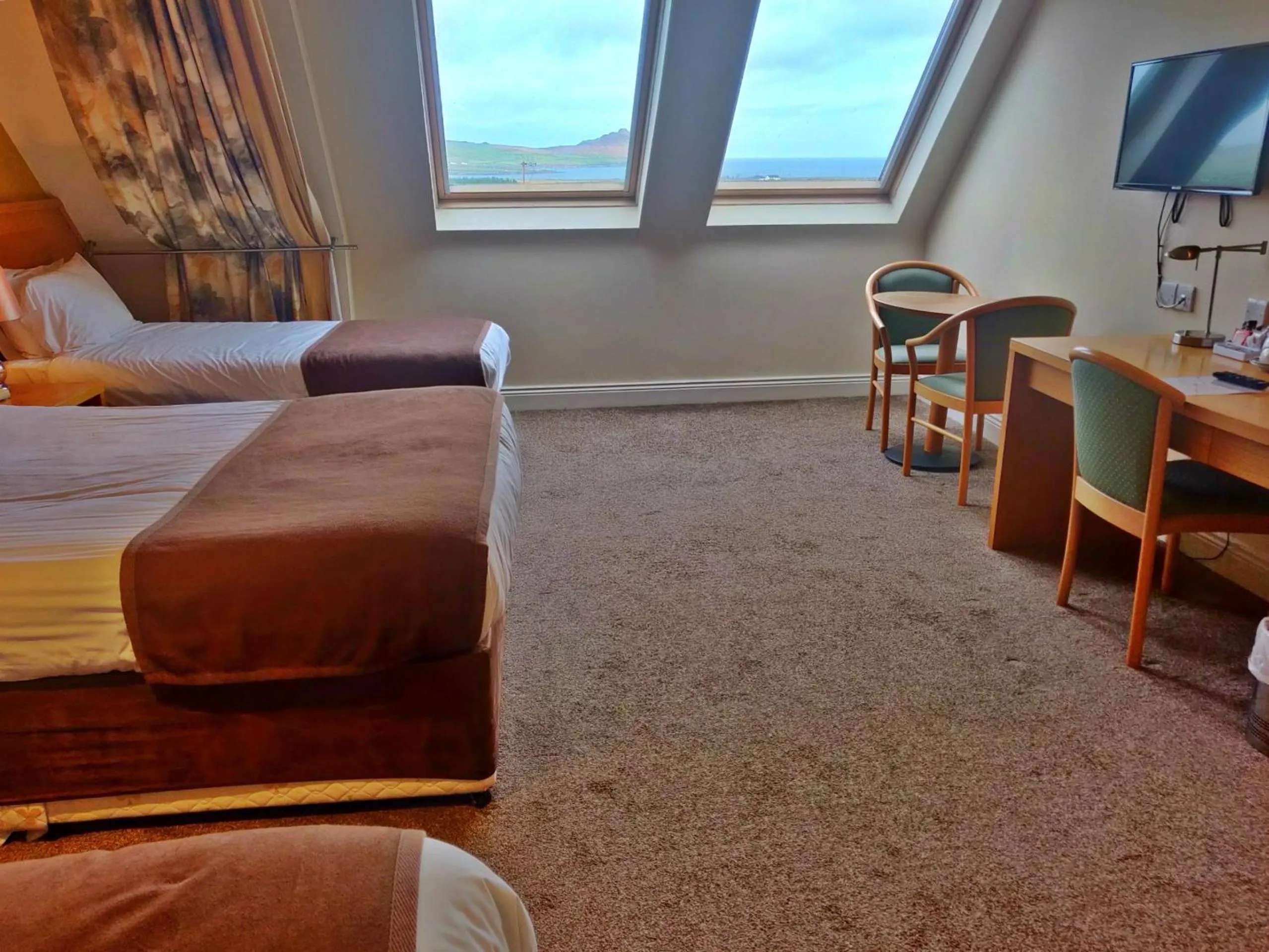 Bedroom, Bed in Hotel Ceann Sibeal