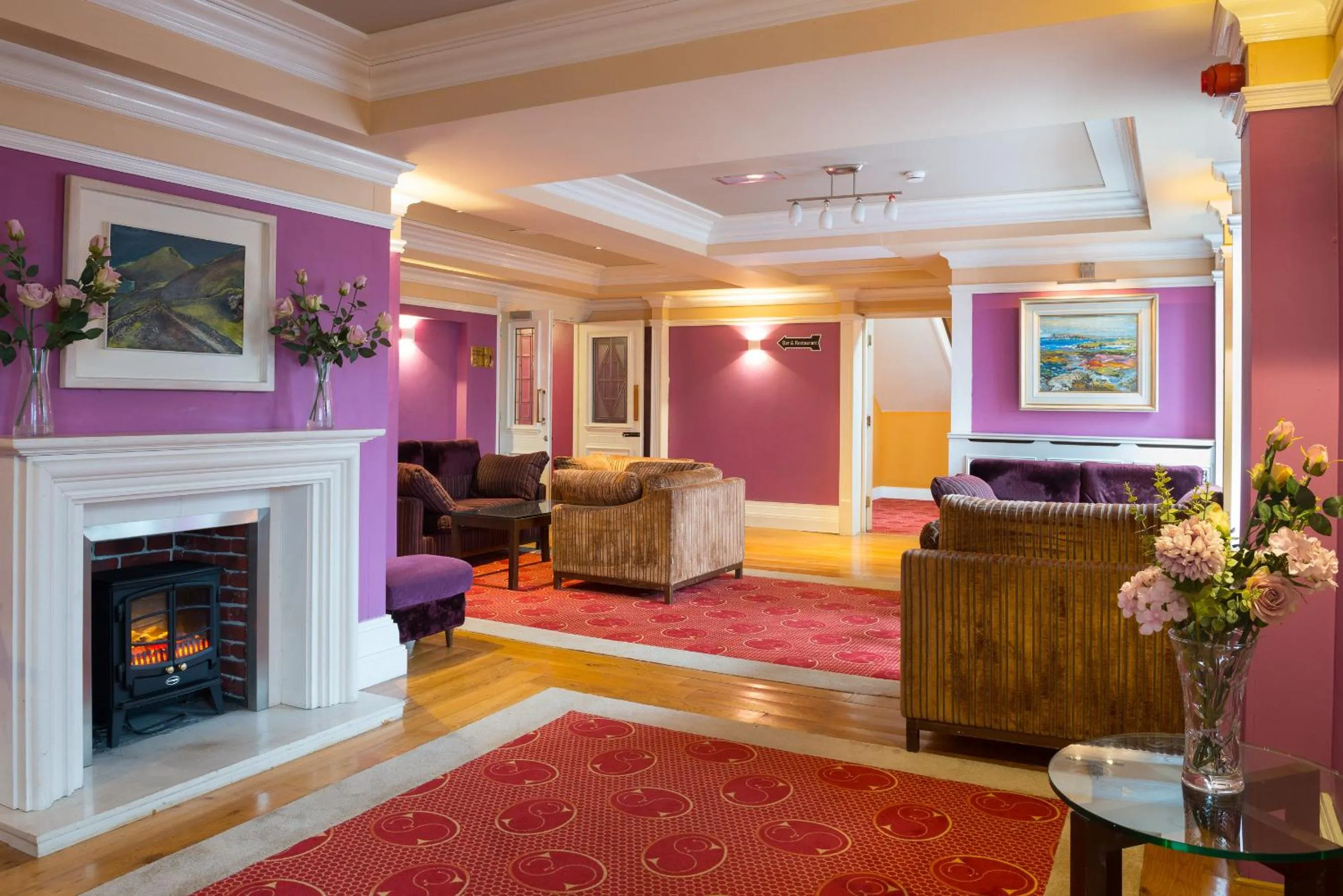 Lounge or bar in Hotel Ceann Sibeal