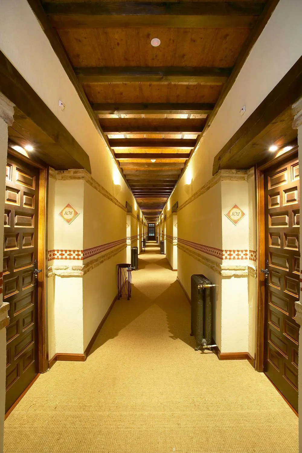 Decorative detail in Hotel Real Monasterio de San Zoilo