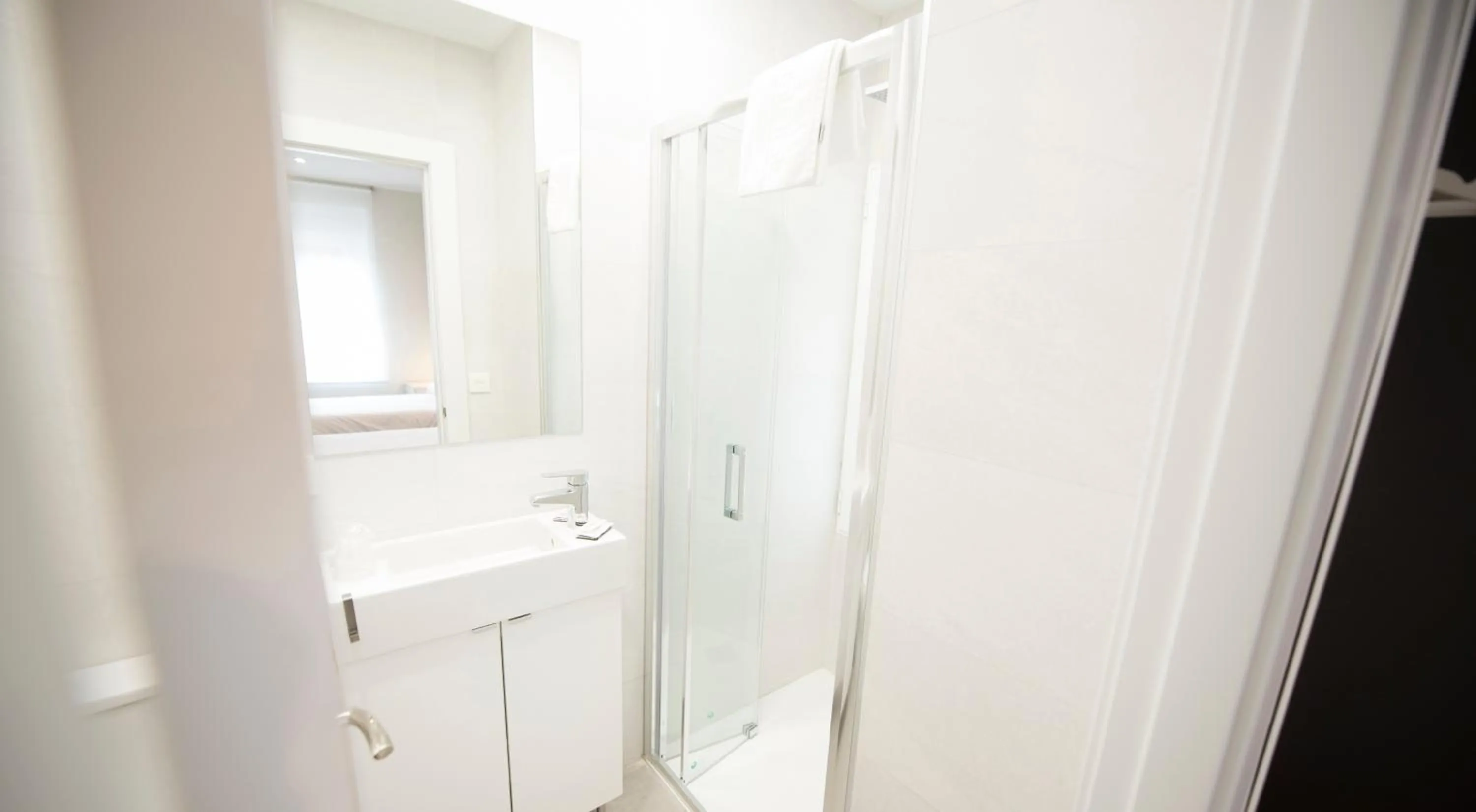 Shower in Happy Hostal Carrales