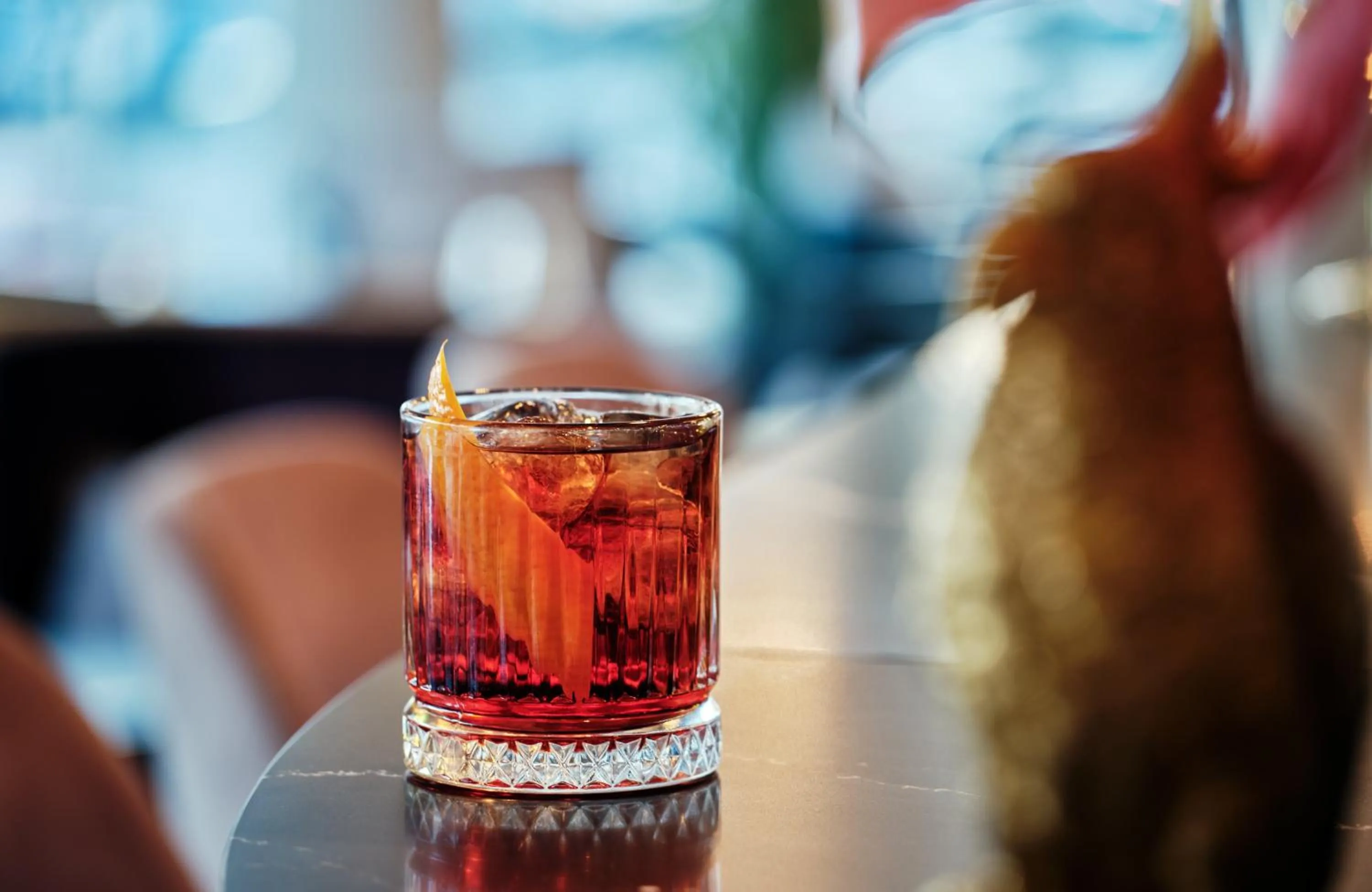 Lounge or bar in Leonardo Royal Hotel Warsaw