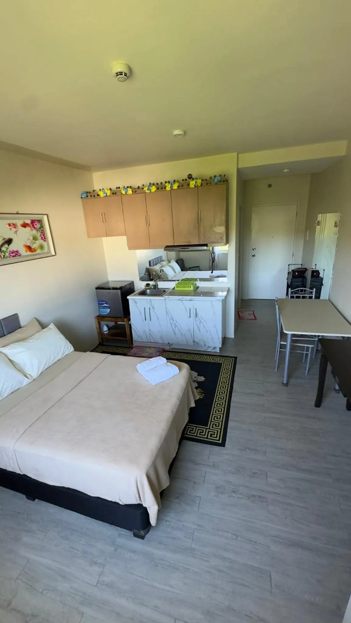 Bed in Staycation condo with pool near SM Tungko, Bulacan