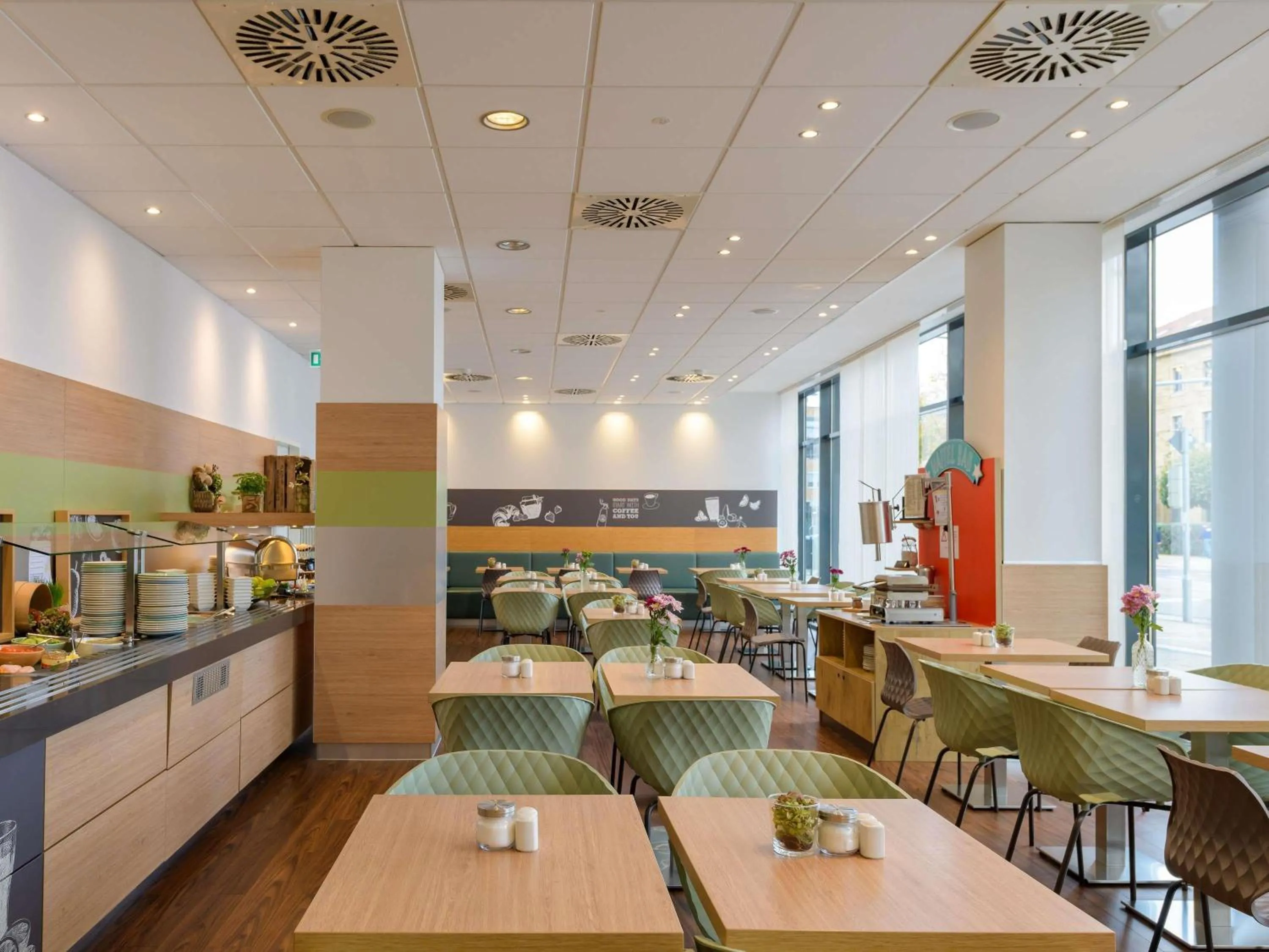 Restaurant/places to eat in ibis Heilbronn City