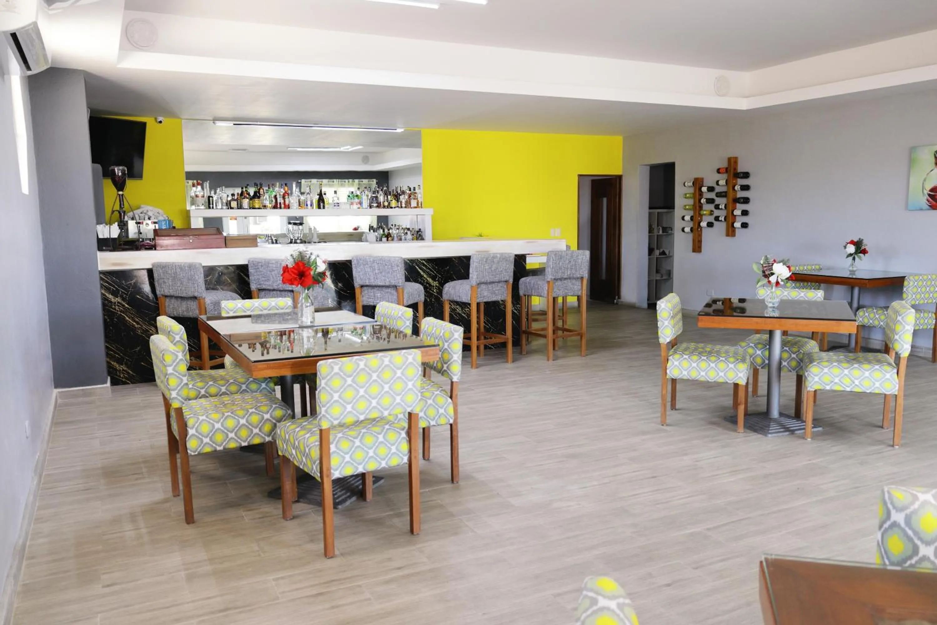 Restaurant/places to eat in Hotel Capriccio Mare y Restaurante