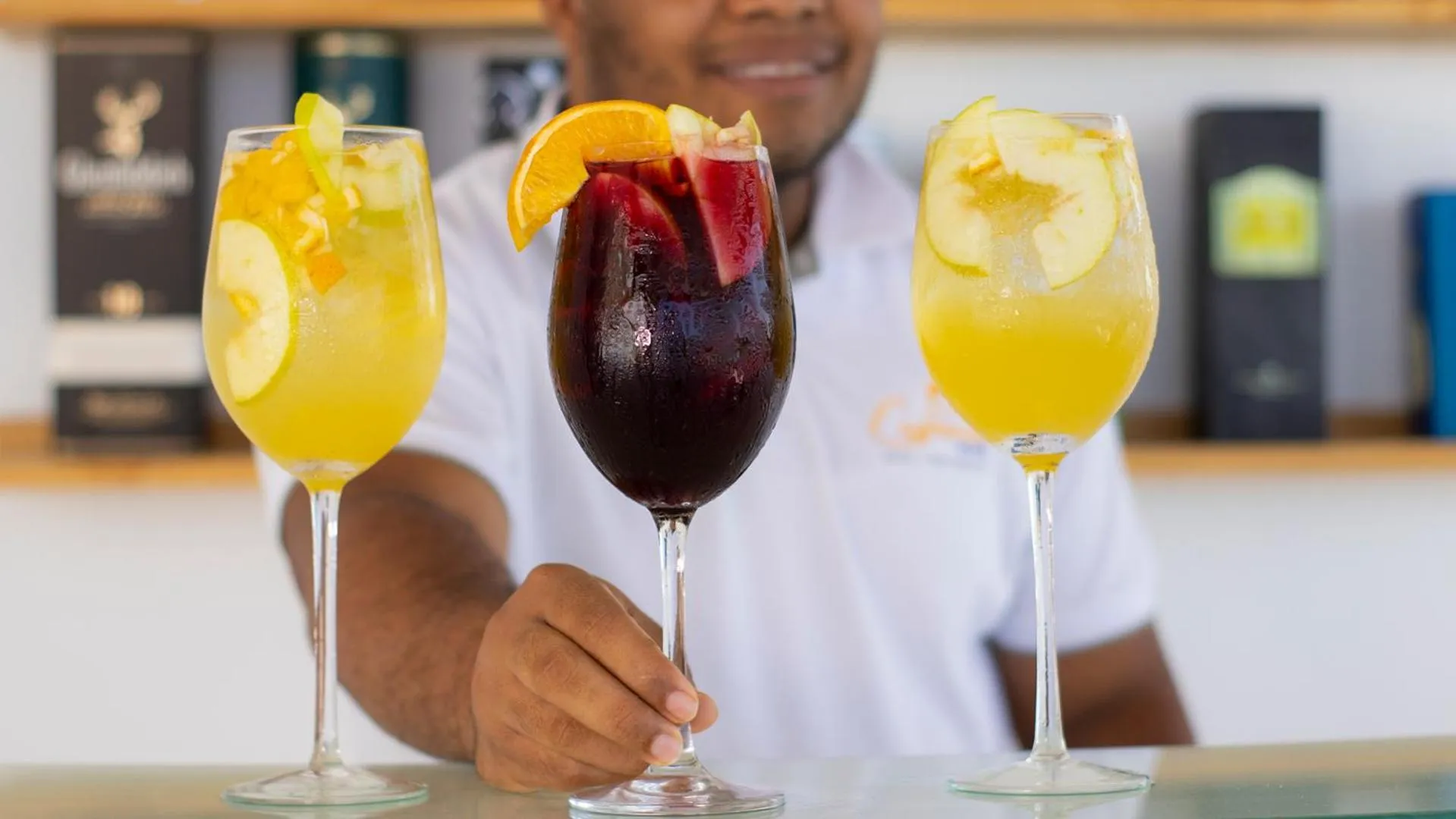 Food and drinks in Hotel Capriccio Mare y Restaurante