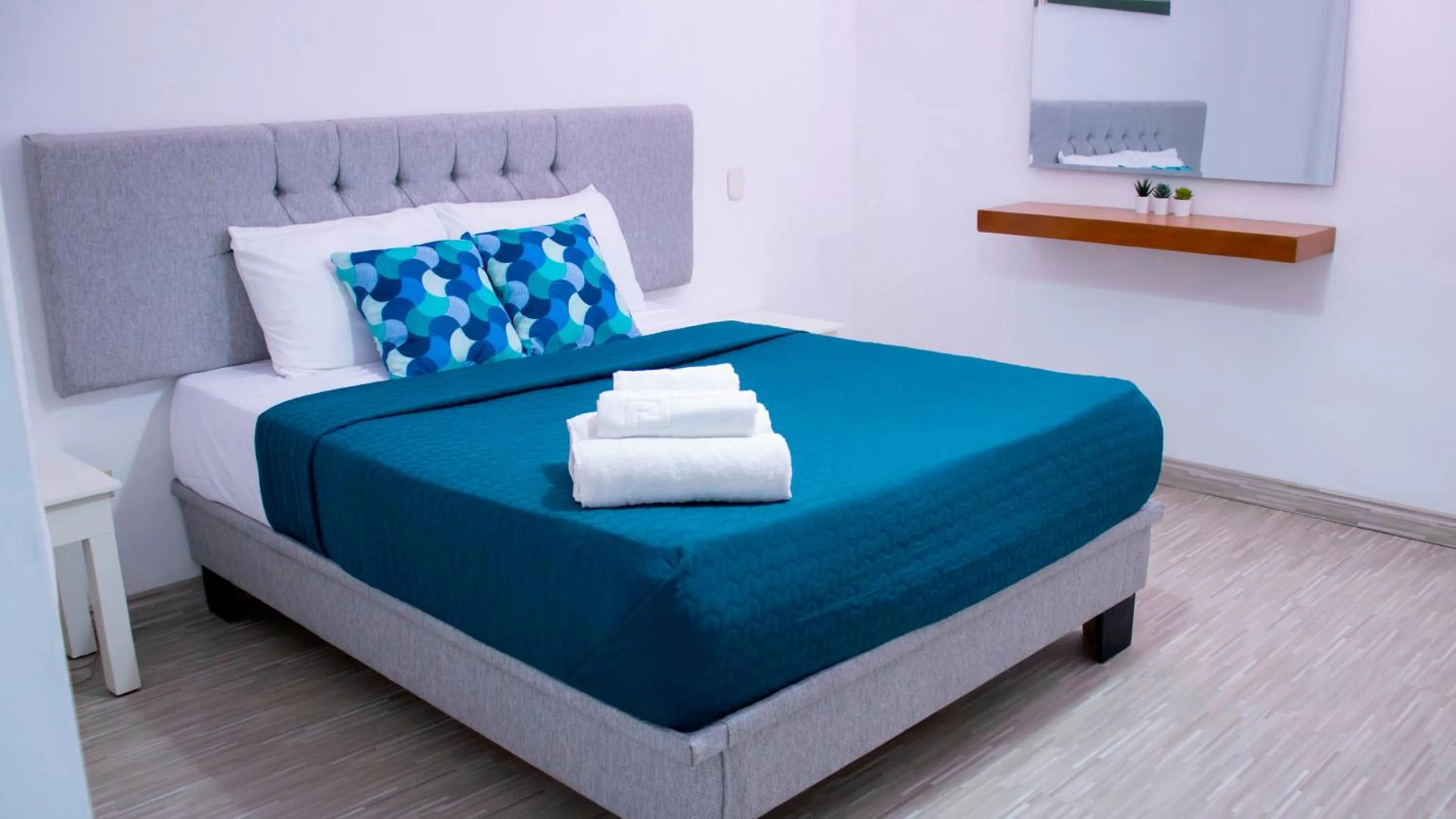 Bedroom, Bed in Hotel Capriccio Mare y Restaurante