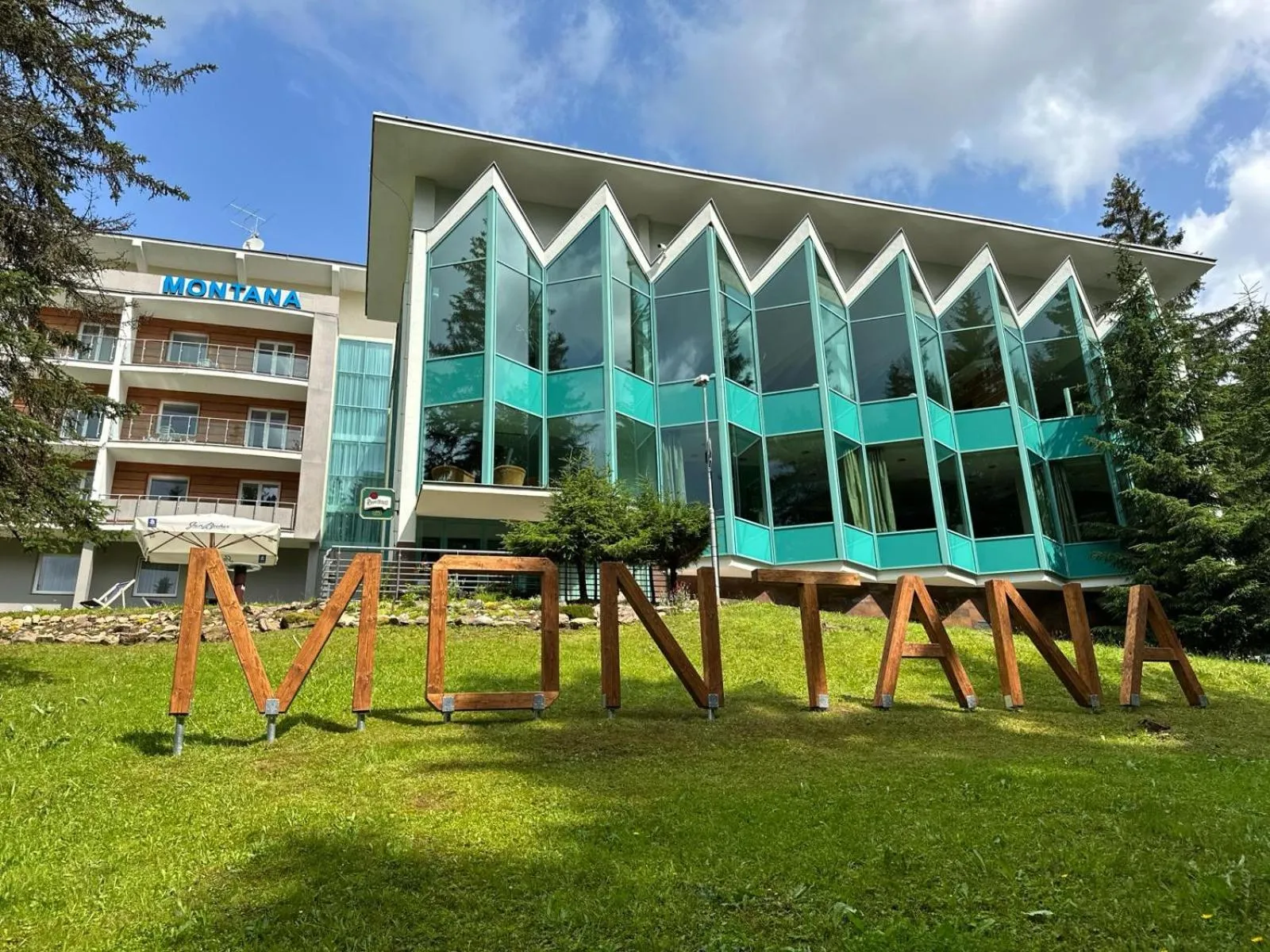 Property building in Horský hotel Montana