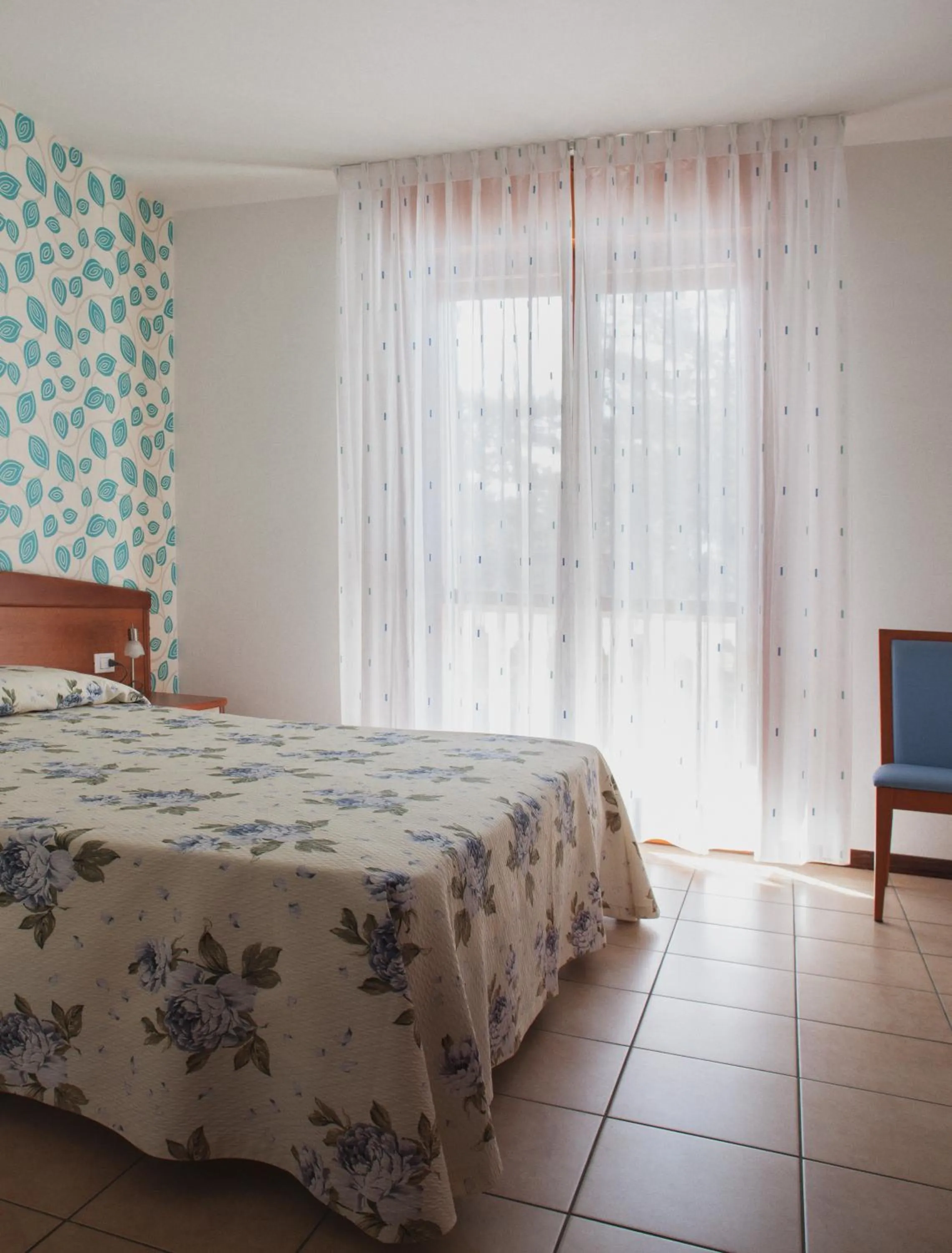 Photo of the whole room, Bed in Hotel Caracas