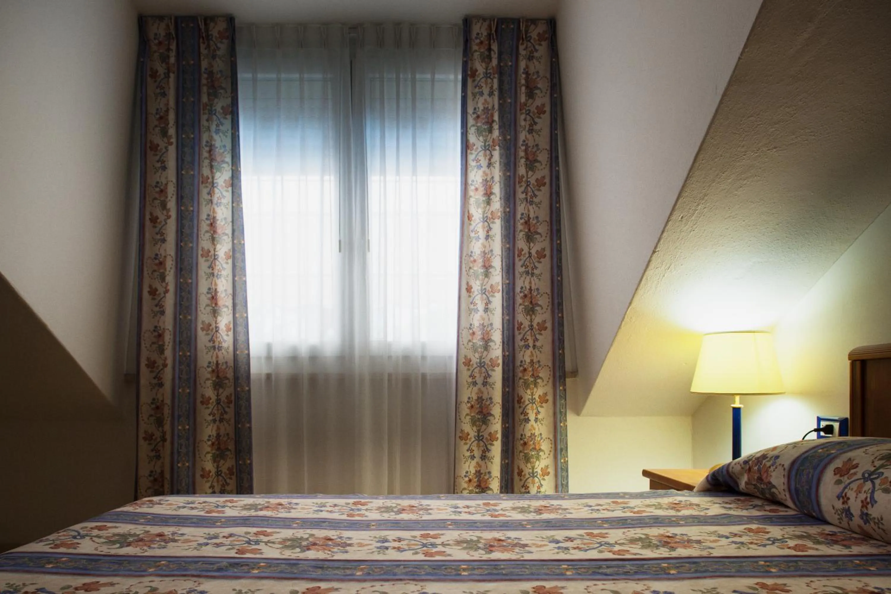 Bedroom, Bed in Hotel Caracas