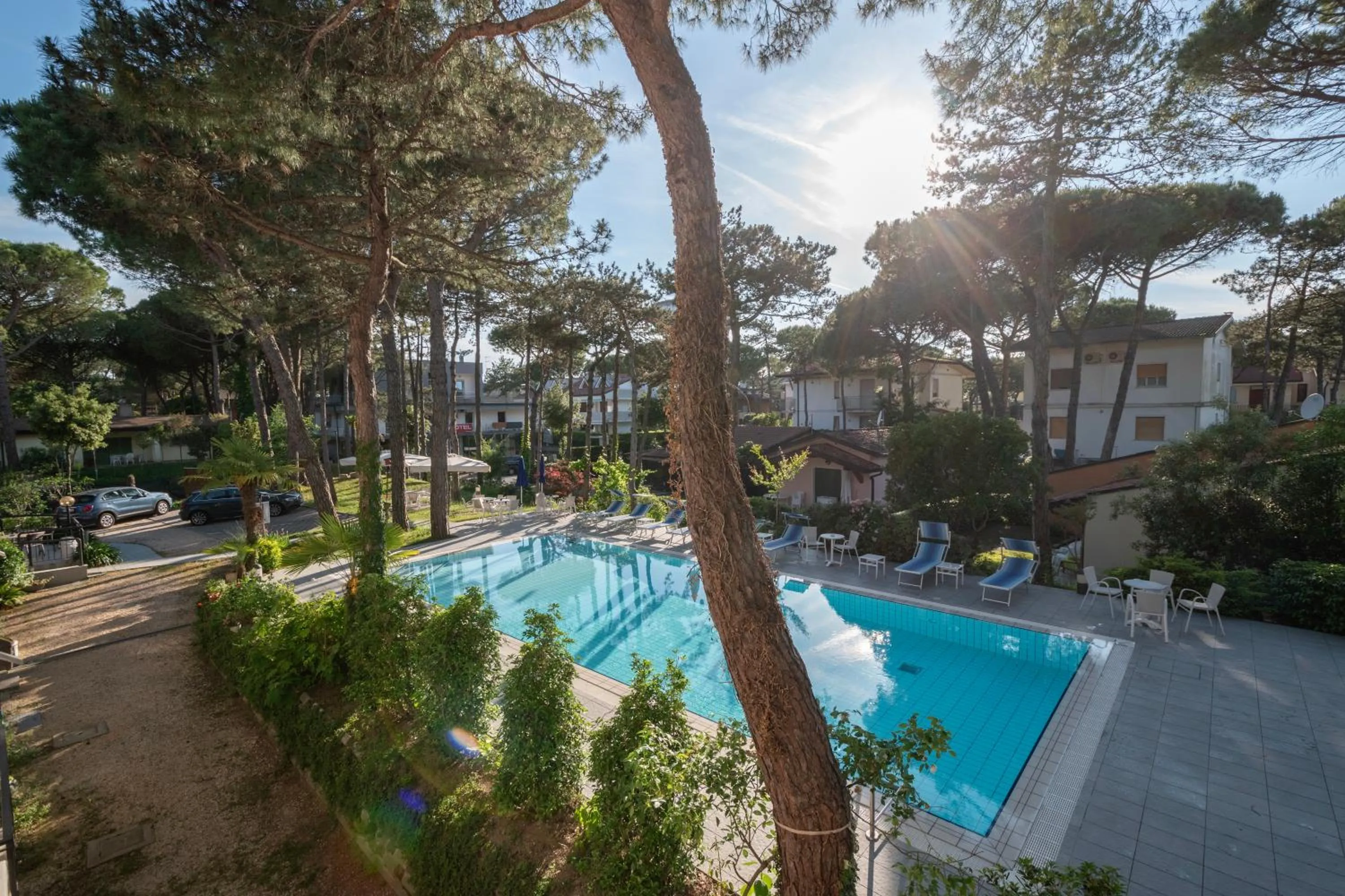 Swimming pool in Hotel Caracas