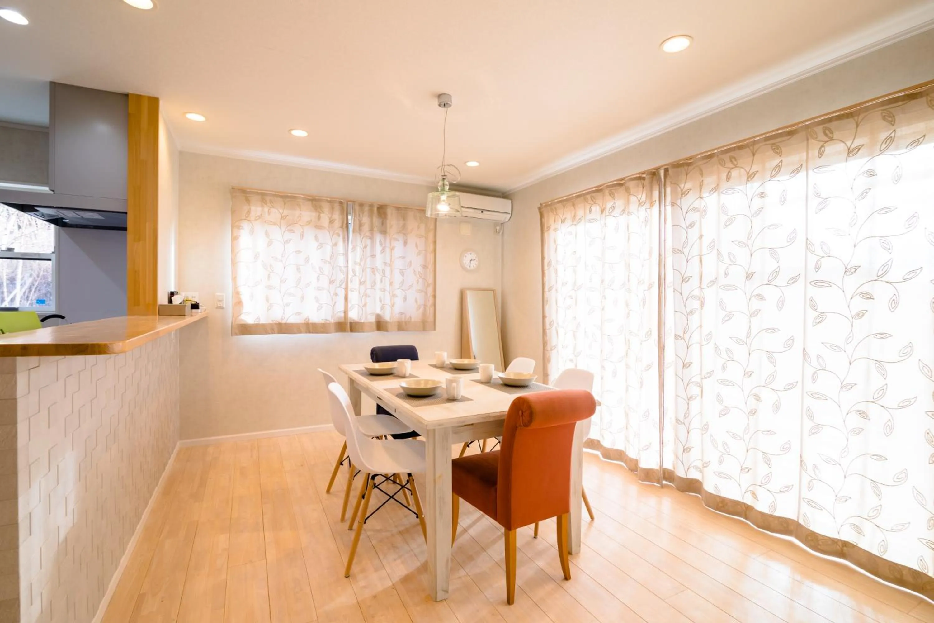 Seating area in tocoro. Mt. Fuji Mutsuki