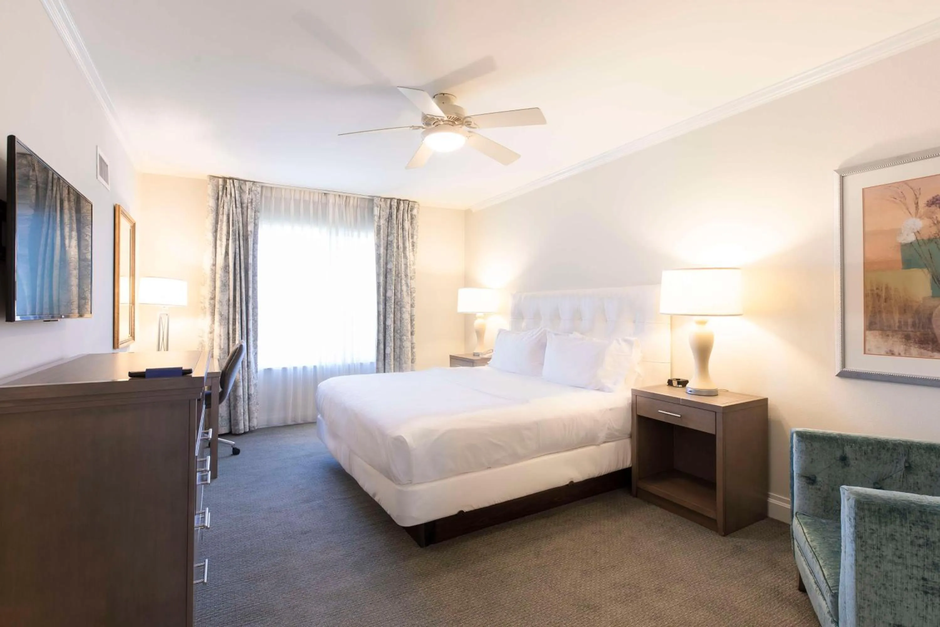 Bed in Homewood Suites by Hilton Palm Beach Gardens