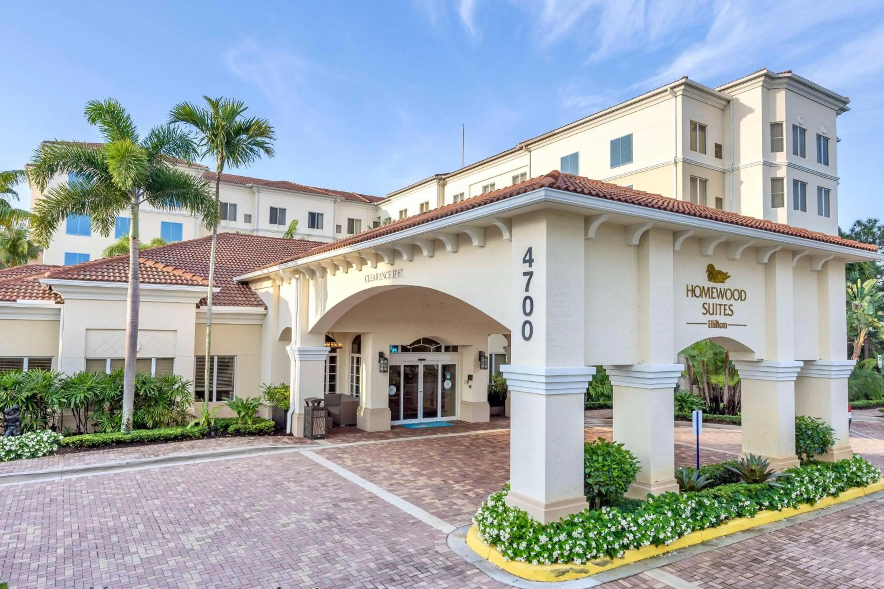 Property building in Homewood Suites by Hilton Palm Beach Gardens