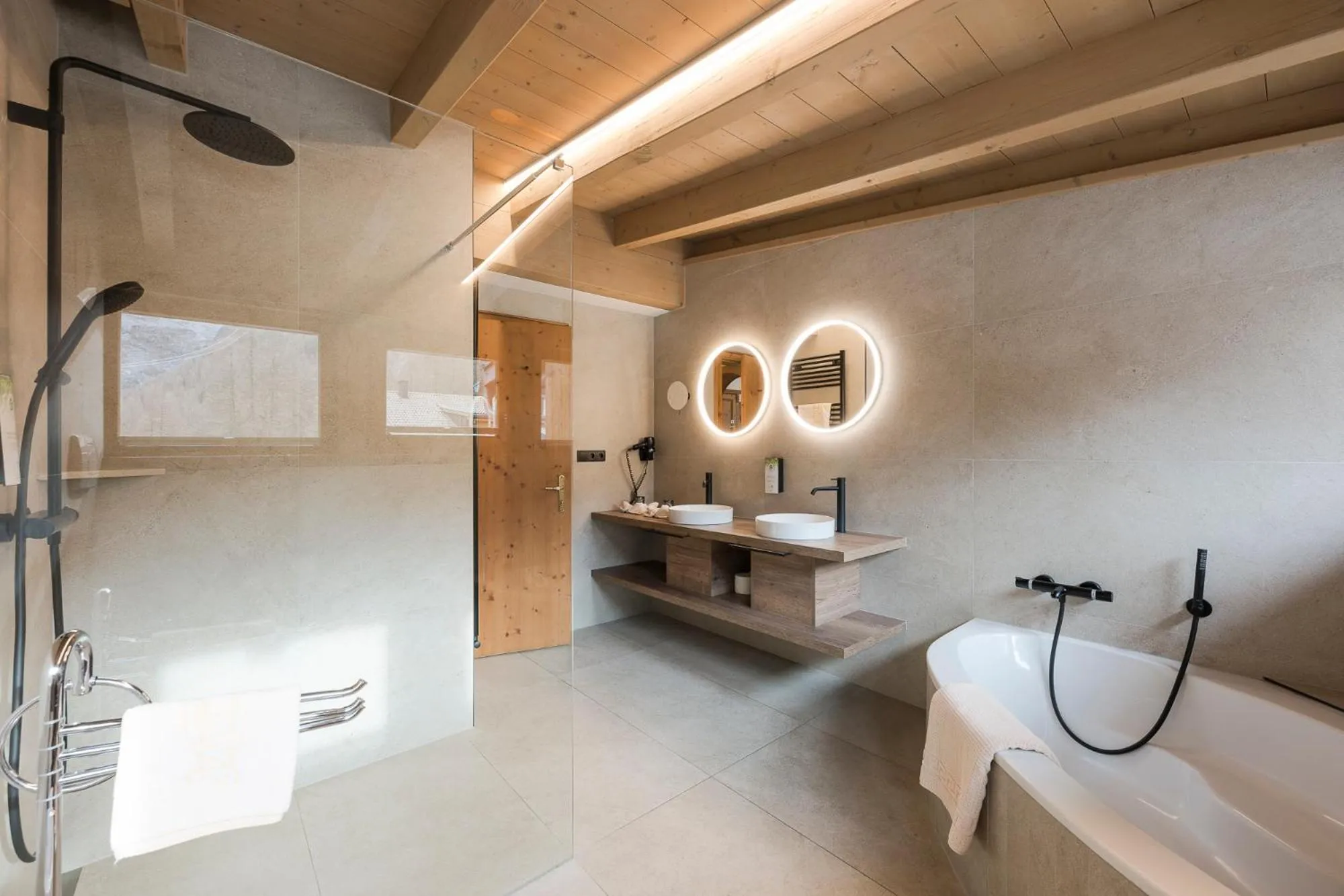 Shower in Hotel Lärchenhof