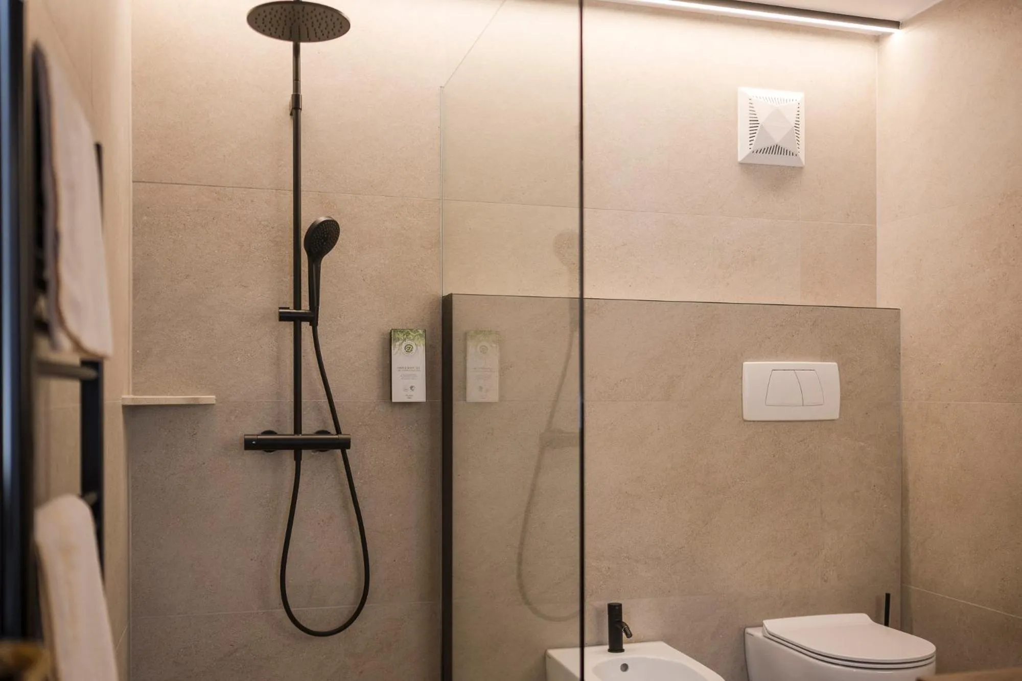 Shower in Hotel Lärchenhof