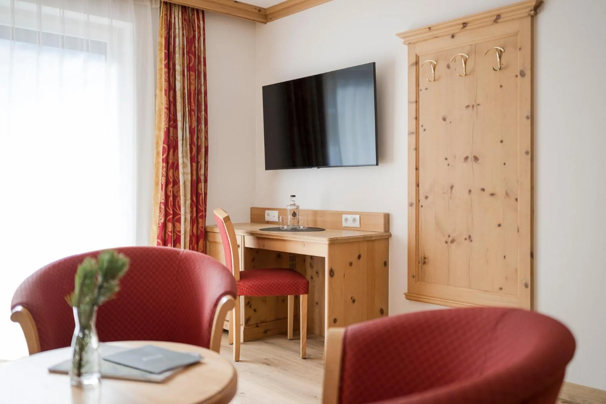 TV and multimedia in Hotel Lärchenhof