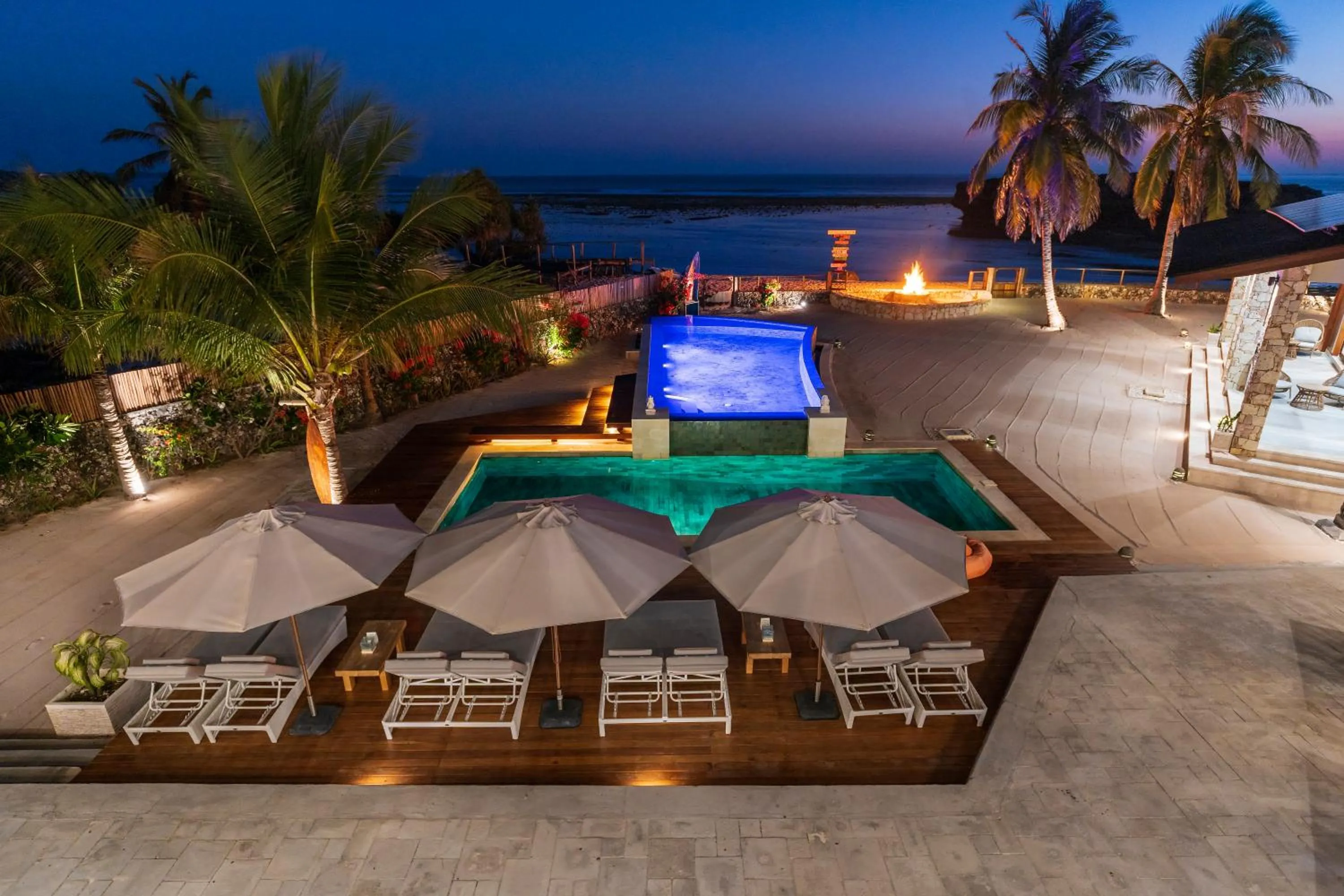 Night in Manduna Resort