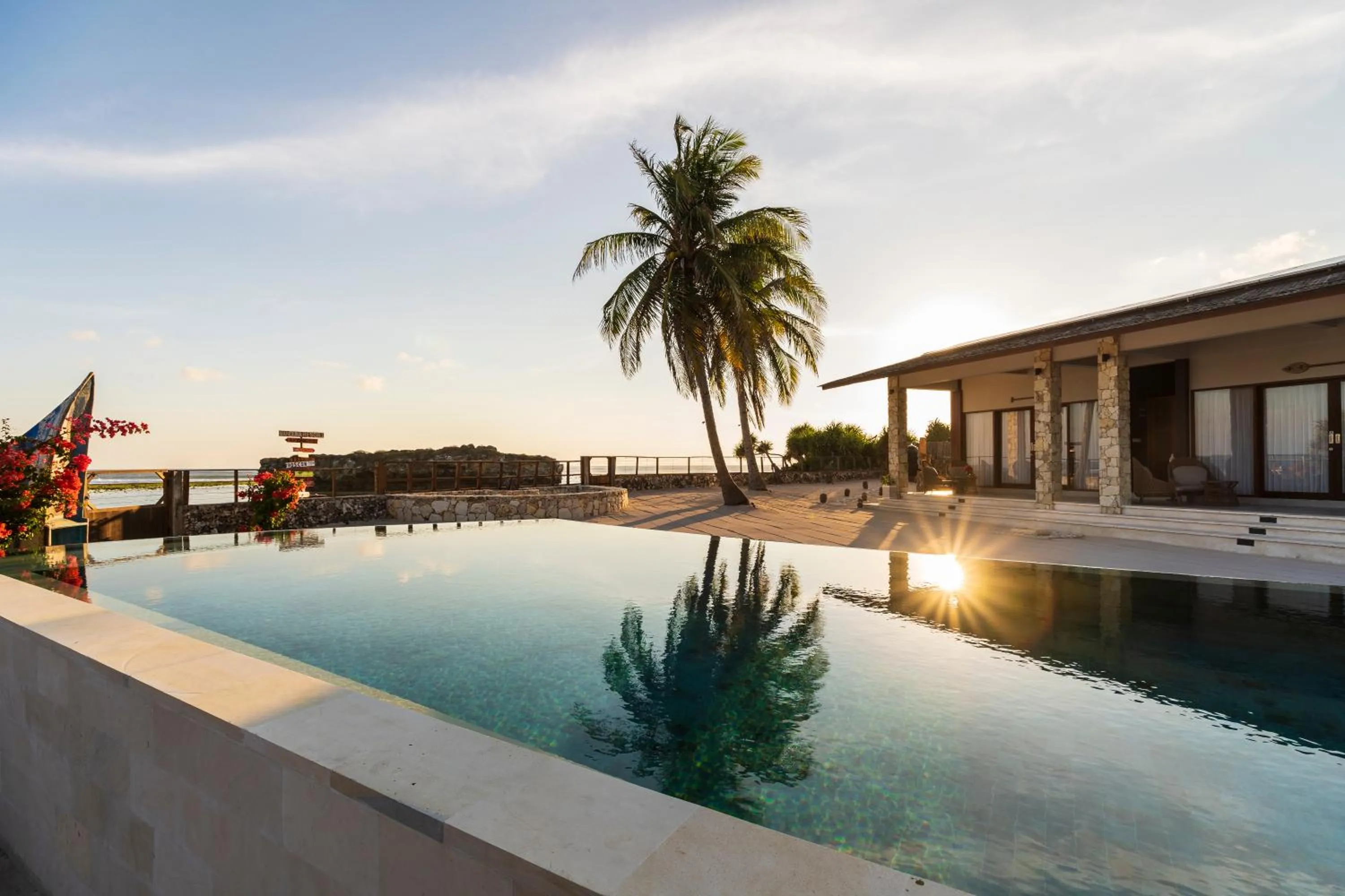 Day in Manduna Resort