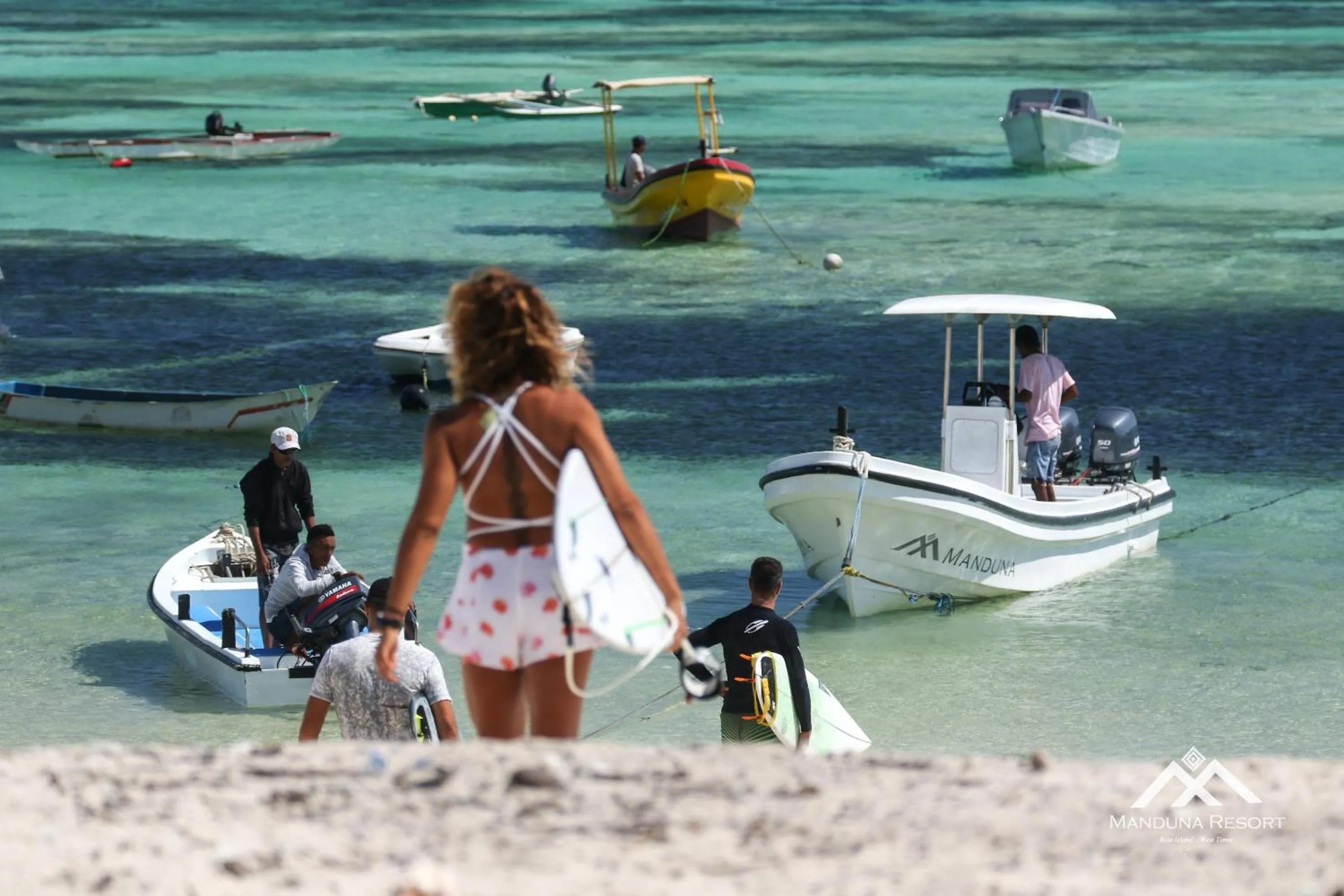 People in Manduna Resort