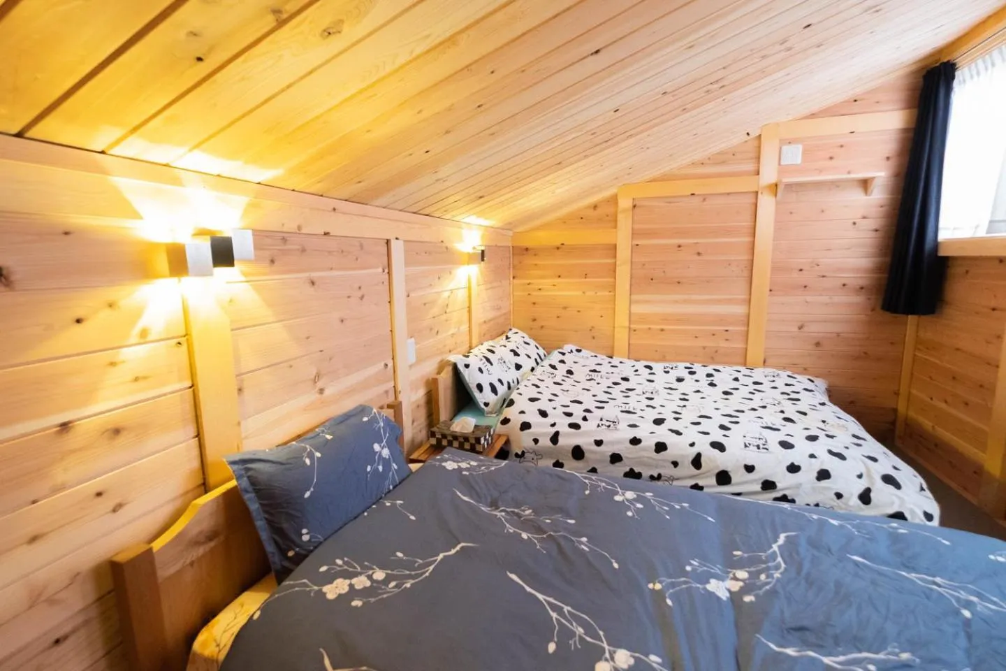 Bedroom, Bed in LAKE TOYA Logde SIGRA