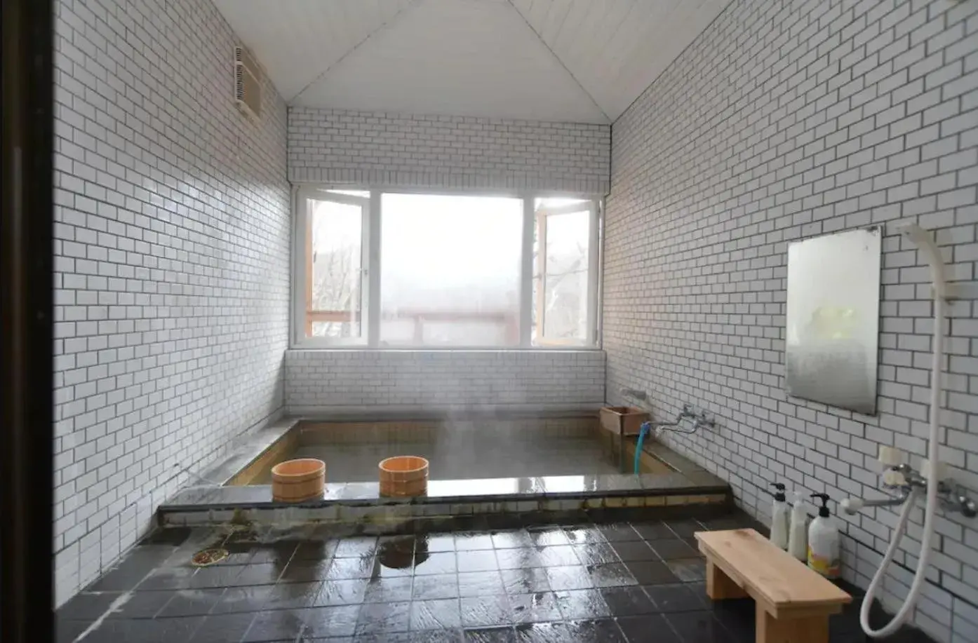 STAY IN OTAKI STAY IN OTAKI