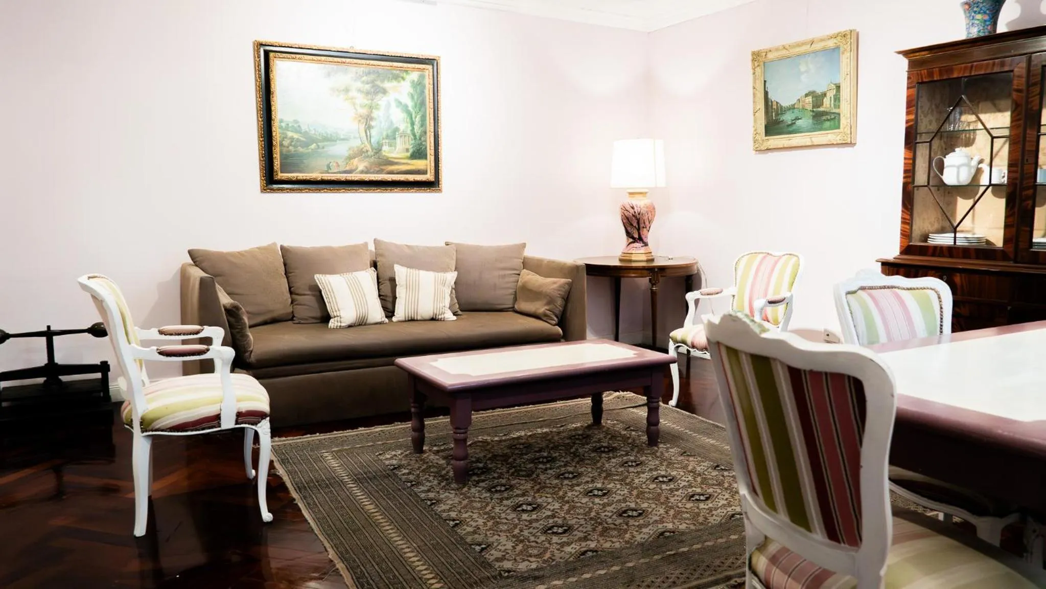 Living room in RentUp Suites - San Telmo, Moreno 820