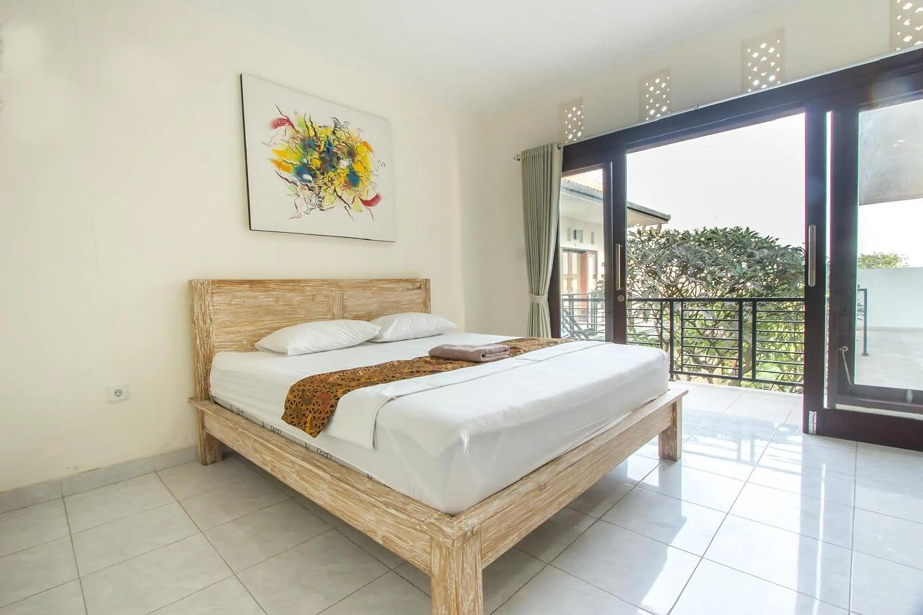 Bed in Azalea Homestay & Villa