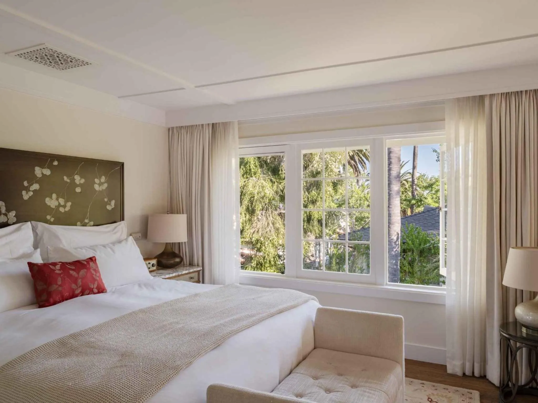 Bedroom, Bed in El Encanto Santa Barbara