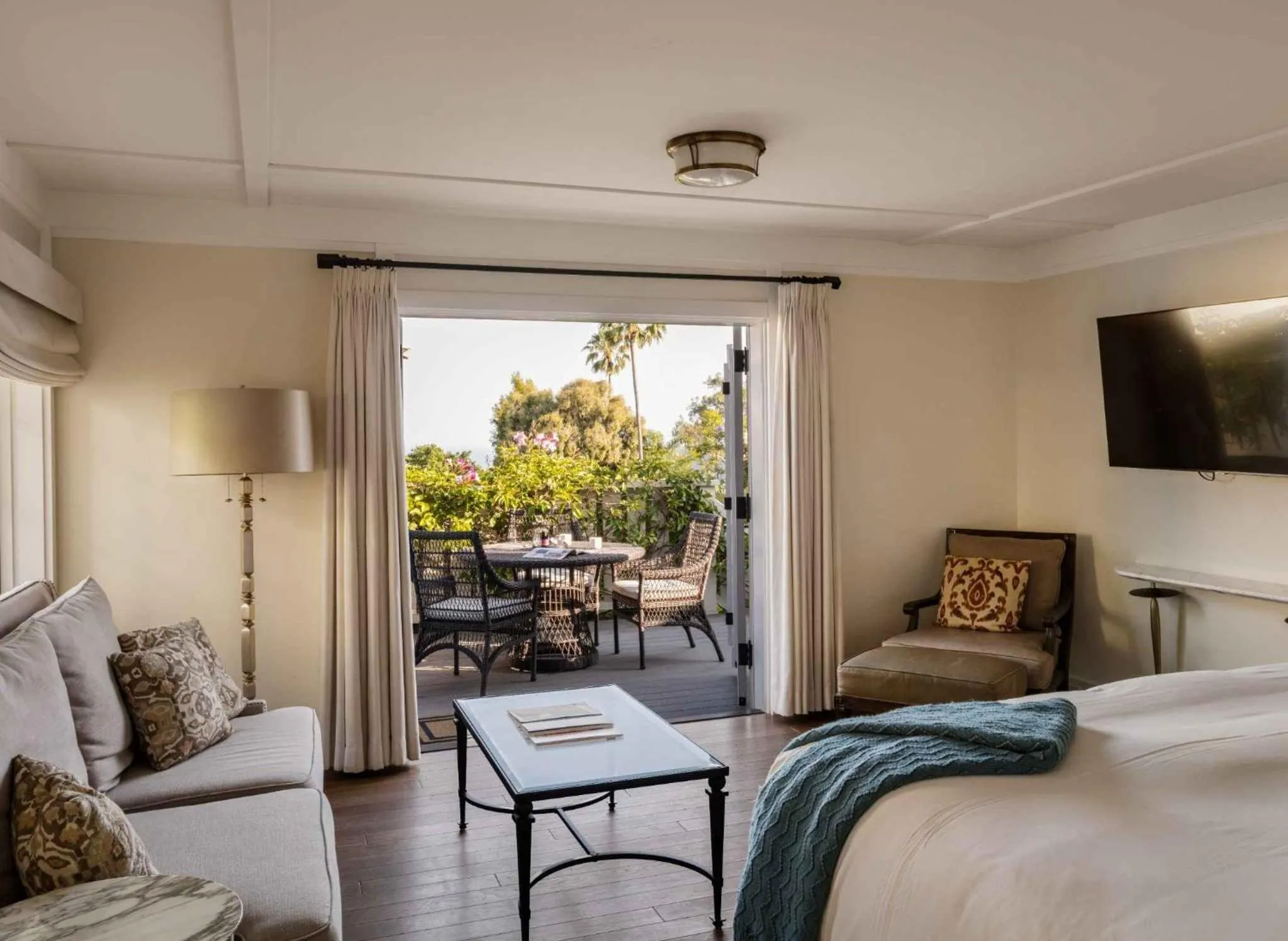 Bedroom, Bed in El Encanto Santa Barbara