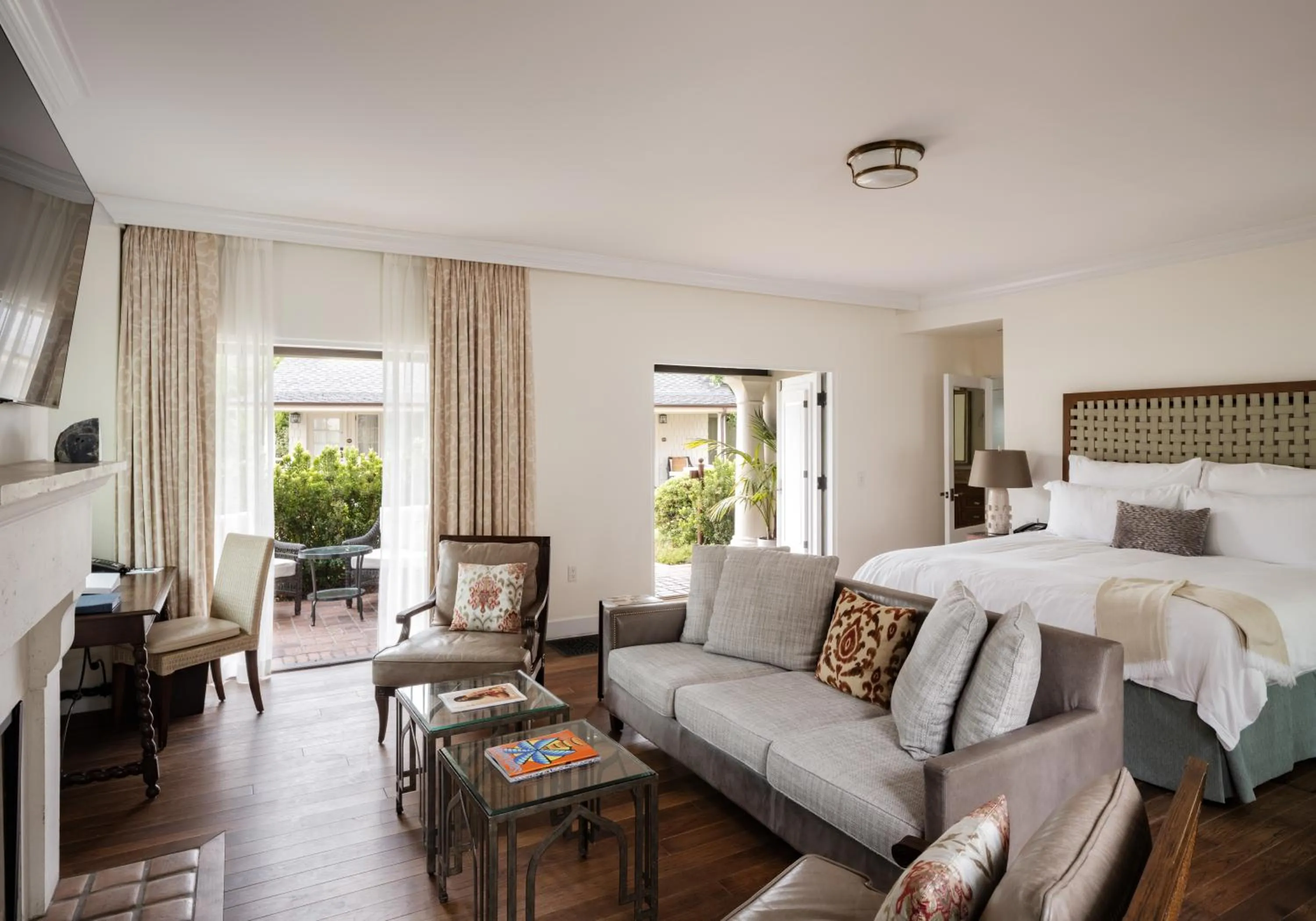 Bedroom, Bed in El Encanto Santa Barbara